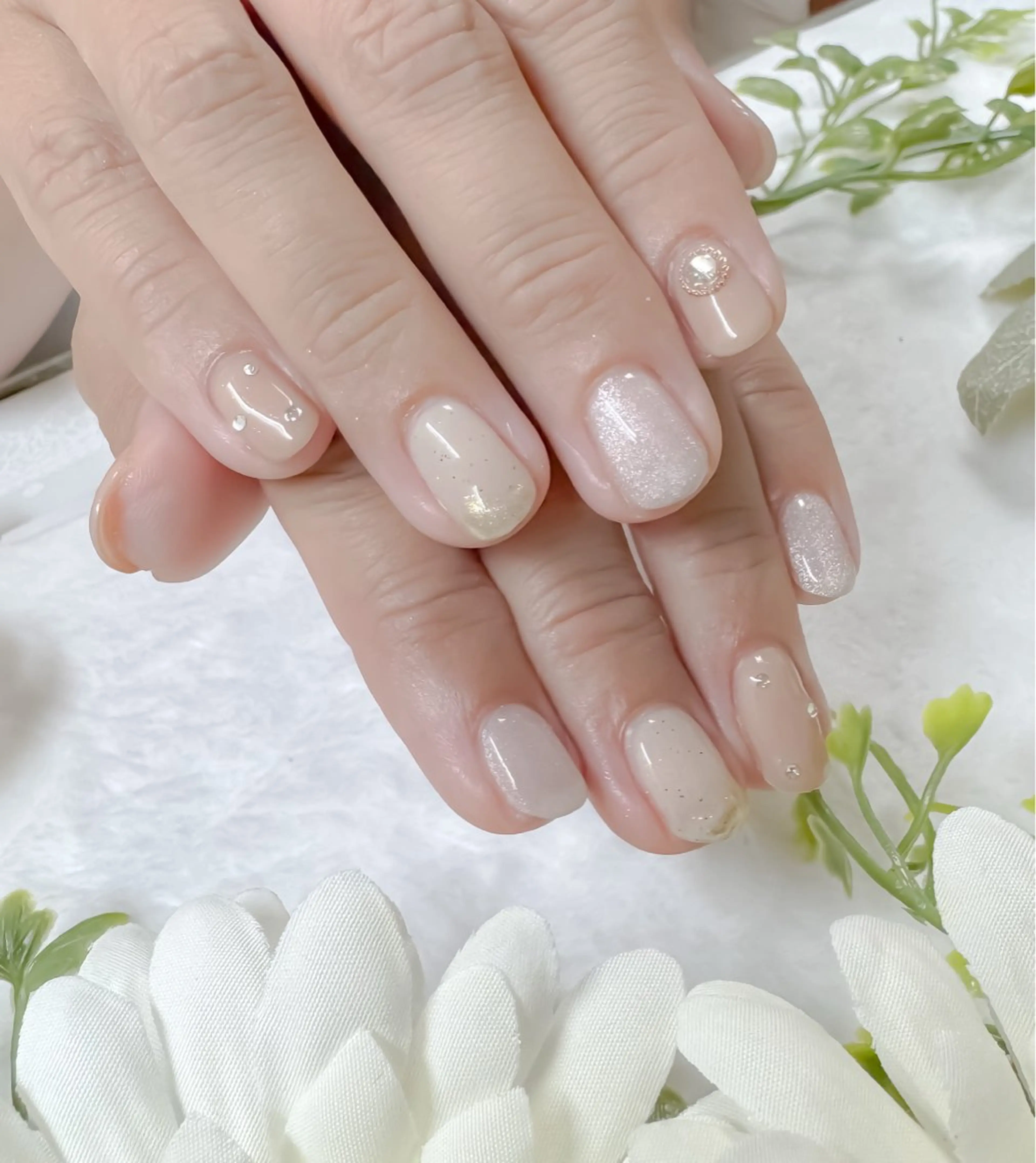 ネイル ハンドネイル ハンドケア 佐藤 桃菜のネイルデザイン