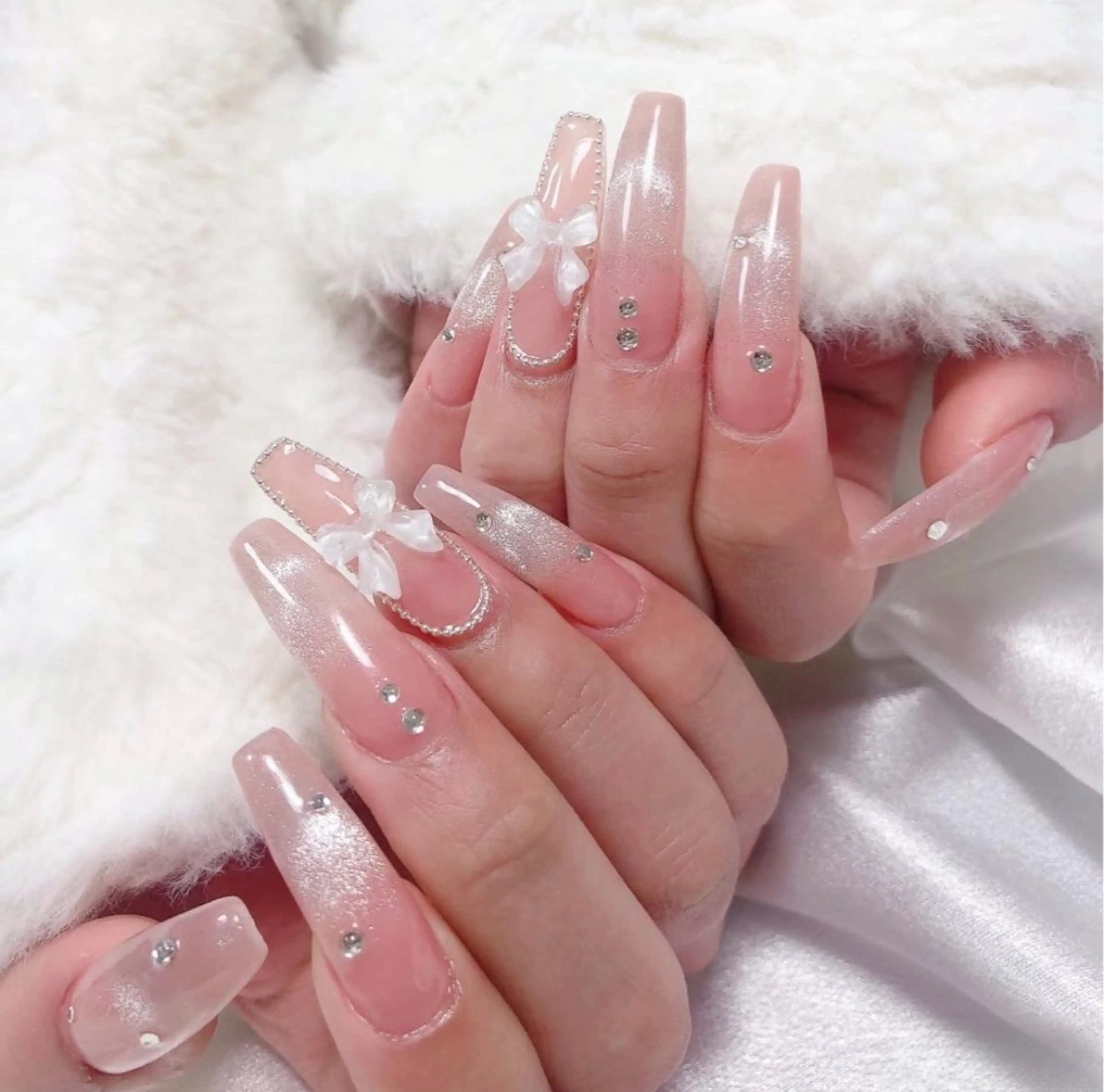 ネイル アートネイル べっ甲ネイル チークネイル 成人式 長さ出し ハンドネイル ハンドケア For you. Nail Salonのネイルデザイン