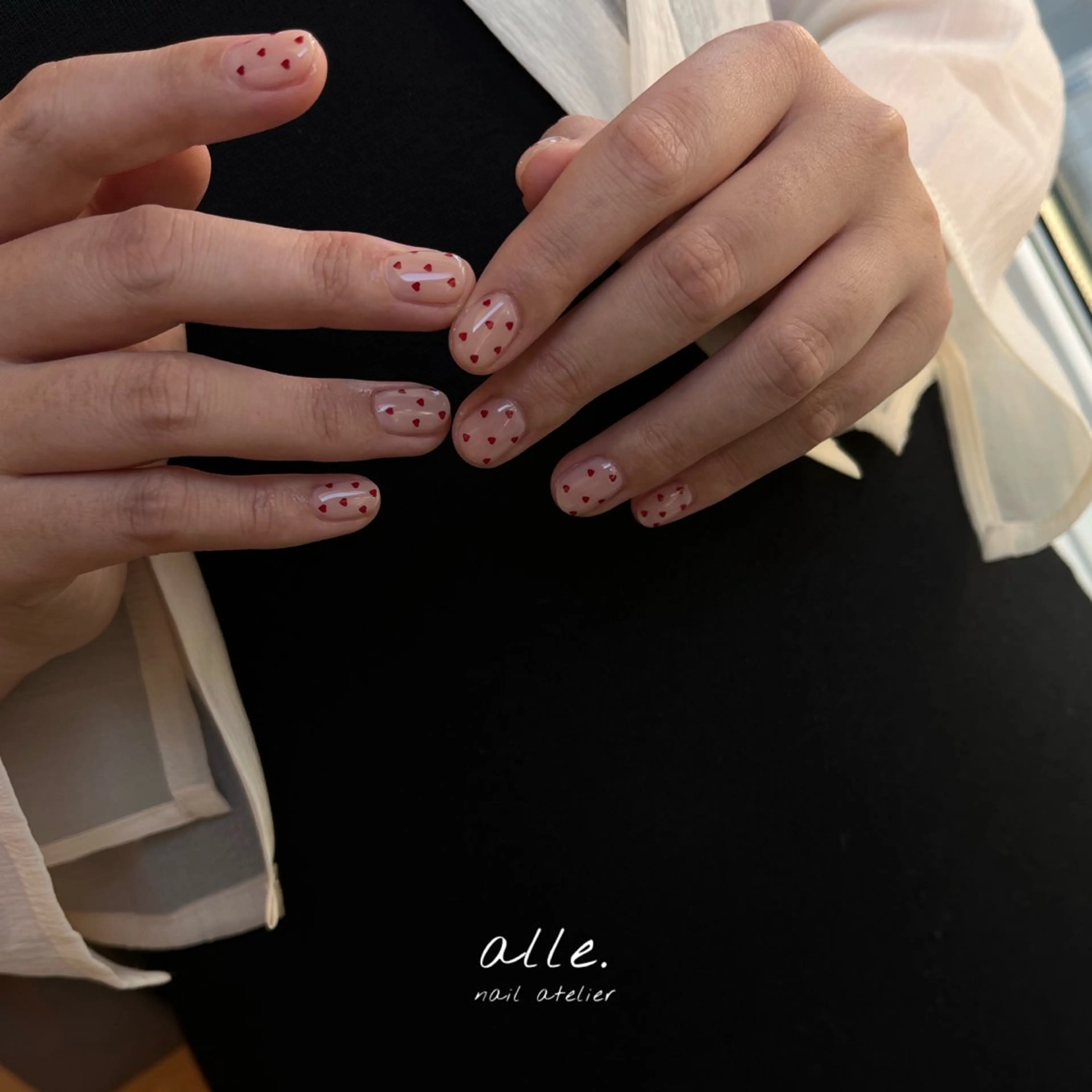 ネイル ハンドネイル atelier alle.のネイルデザイン