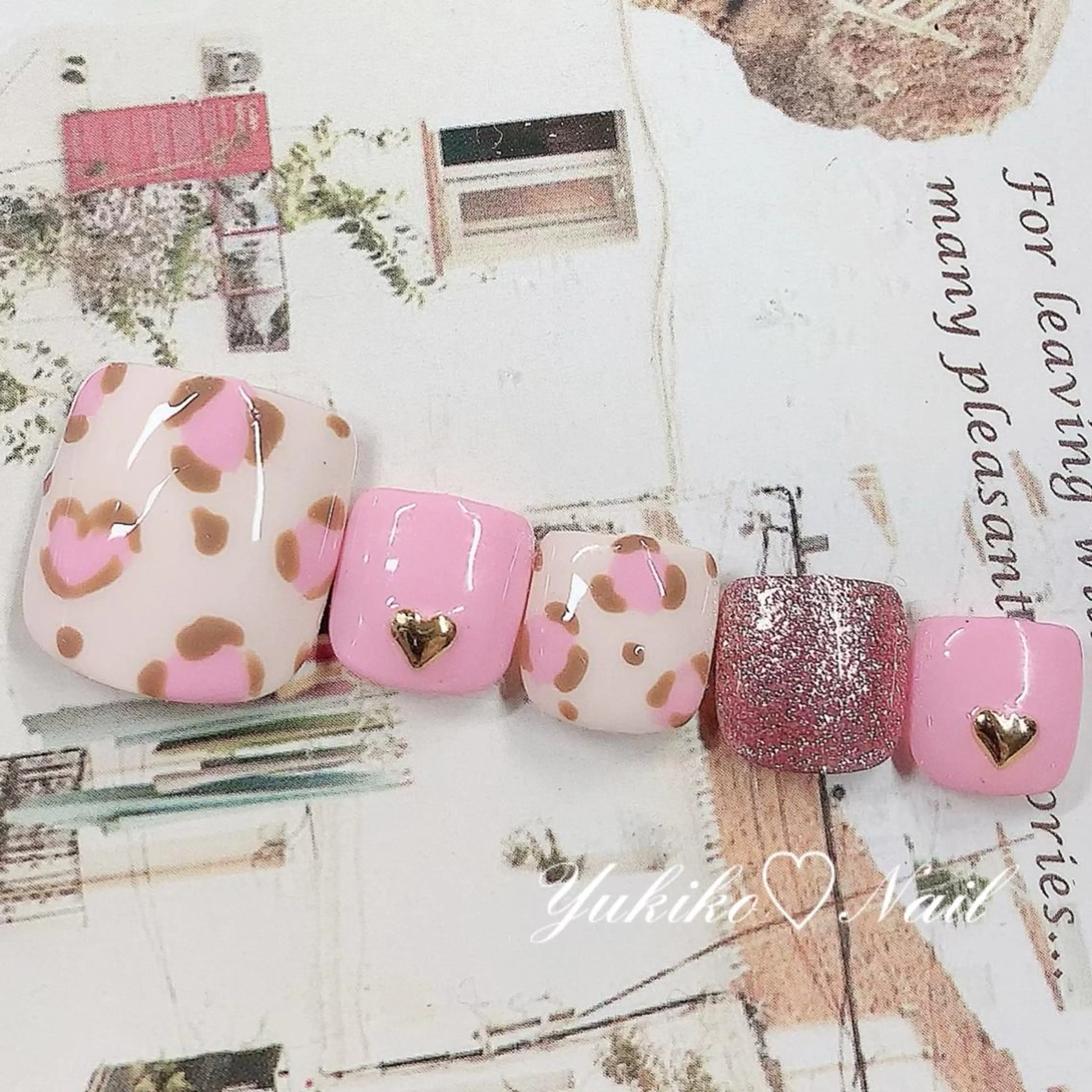 ネイル アニマル柄 フットネイル ユキコ ネイルのネイルデザイン