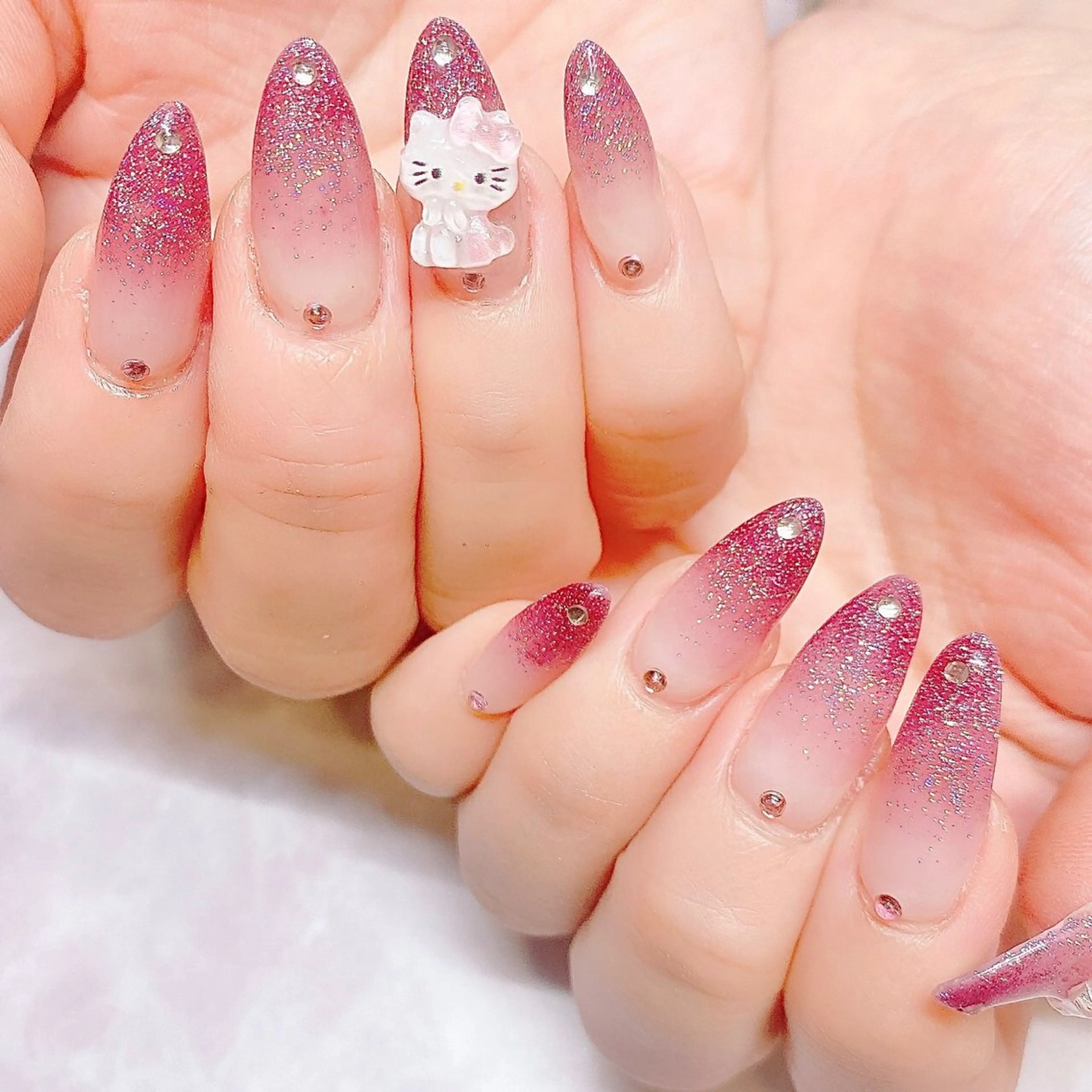 ネイル BLENDA所属・BLENDA 【ブレンダ】のネイルデザイン