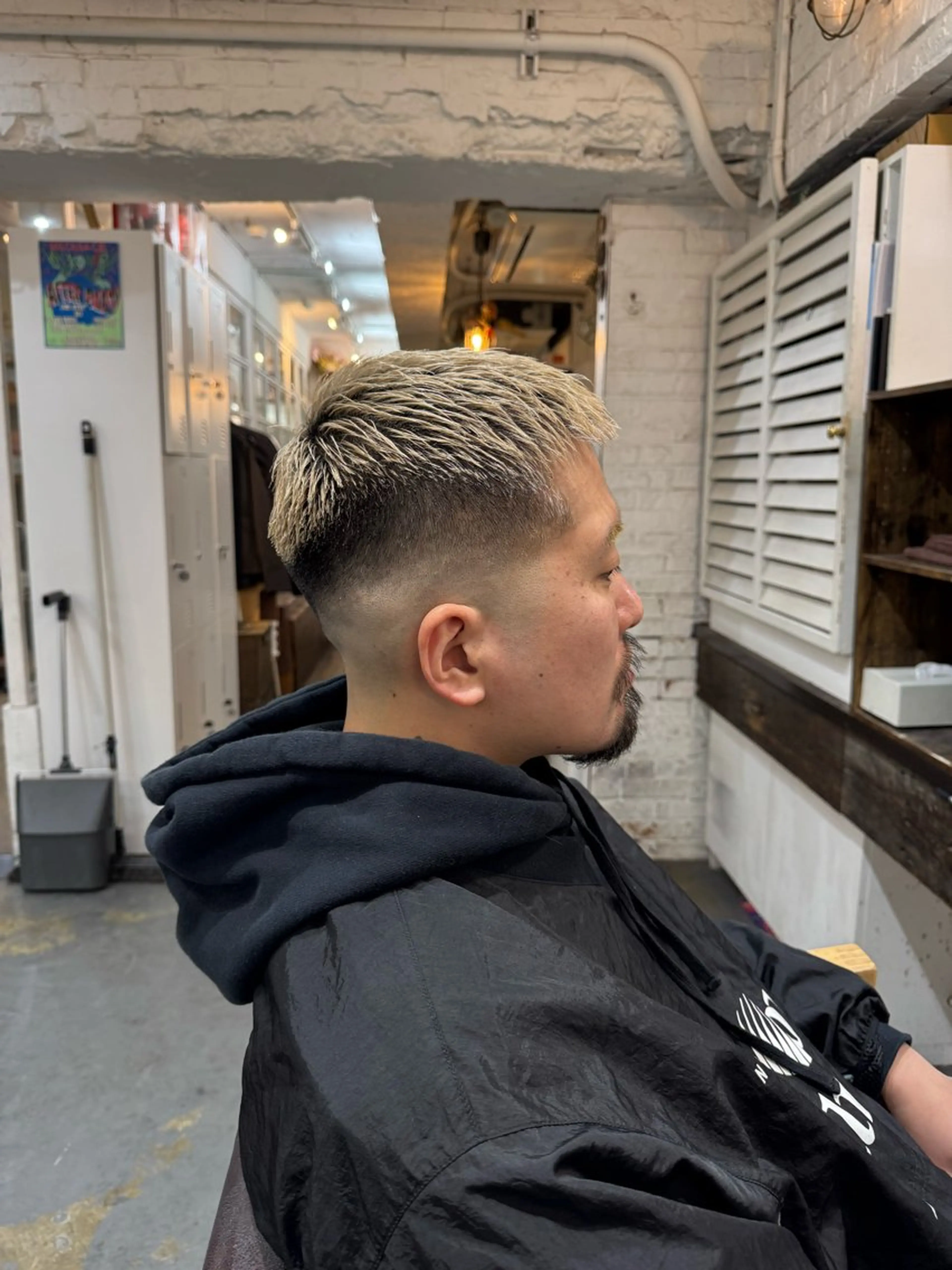 ショート メンズ センターパート ダウンパーマ フェードカット メンズハイライト メンズパーマ カット トリートメント 💈メンズ特化💈 TASUKUのヘアスタイル