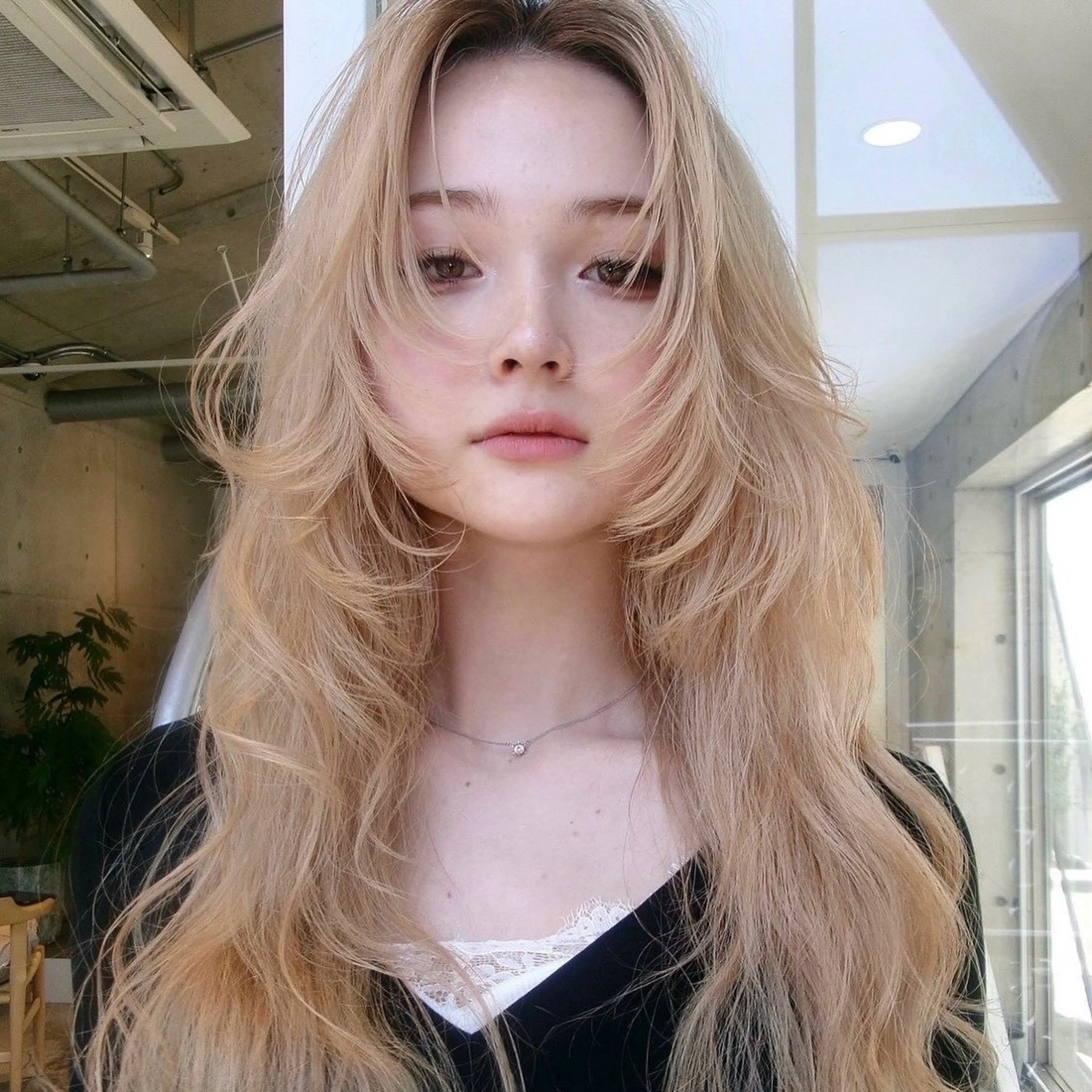 ロング 星野 花月のヘアスタイル