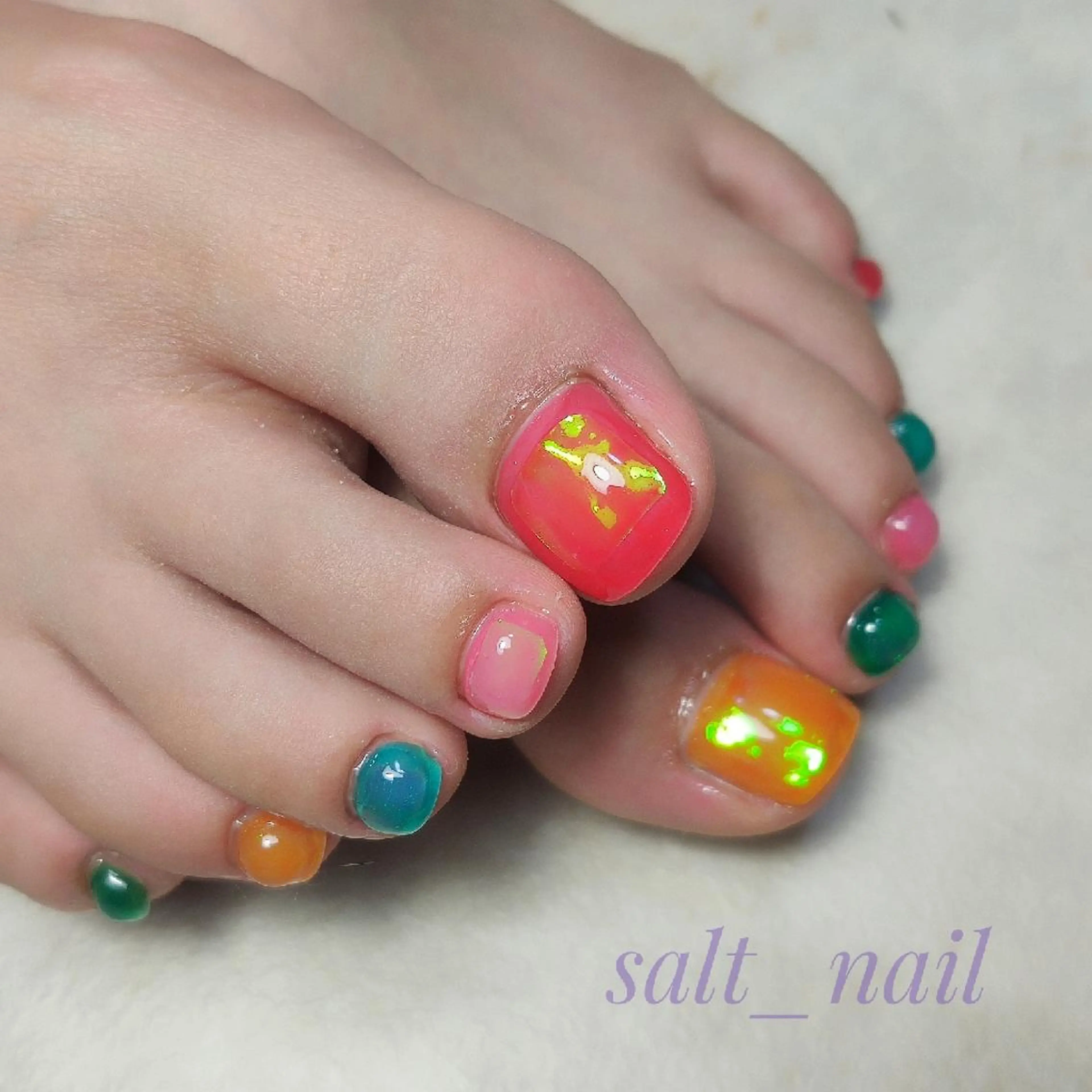 ネイル アートネイル オーロラネイル 個人サロン saltnailのネイルデザイン