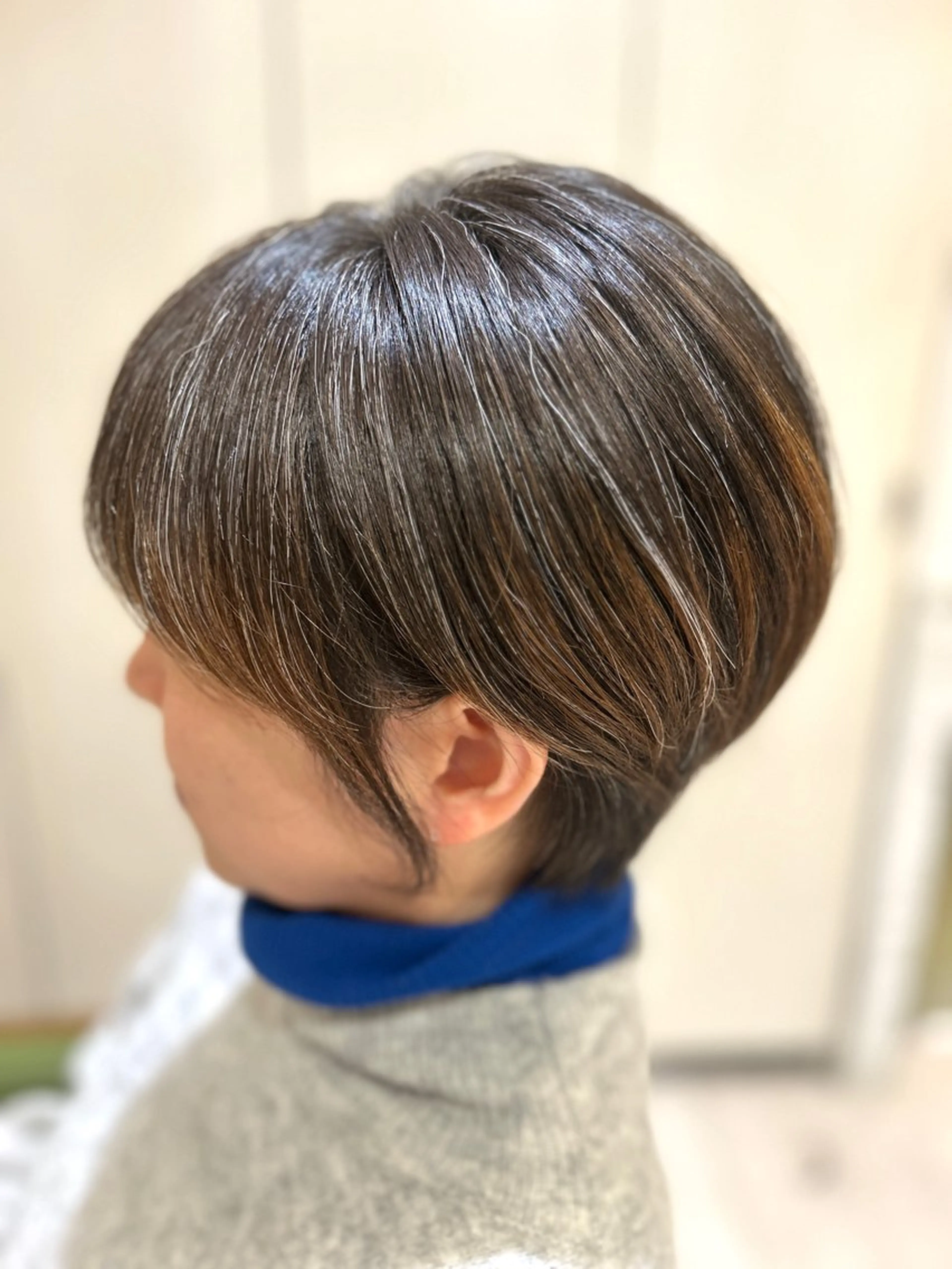 ショート 酸性ストレート特化× 艶髪師/及川のヘアスタイル