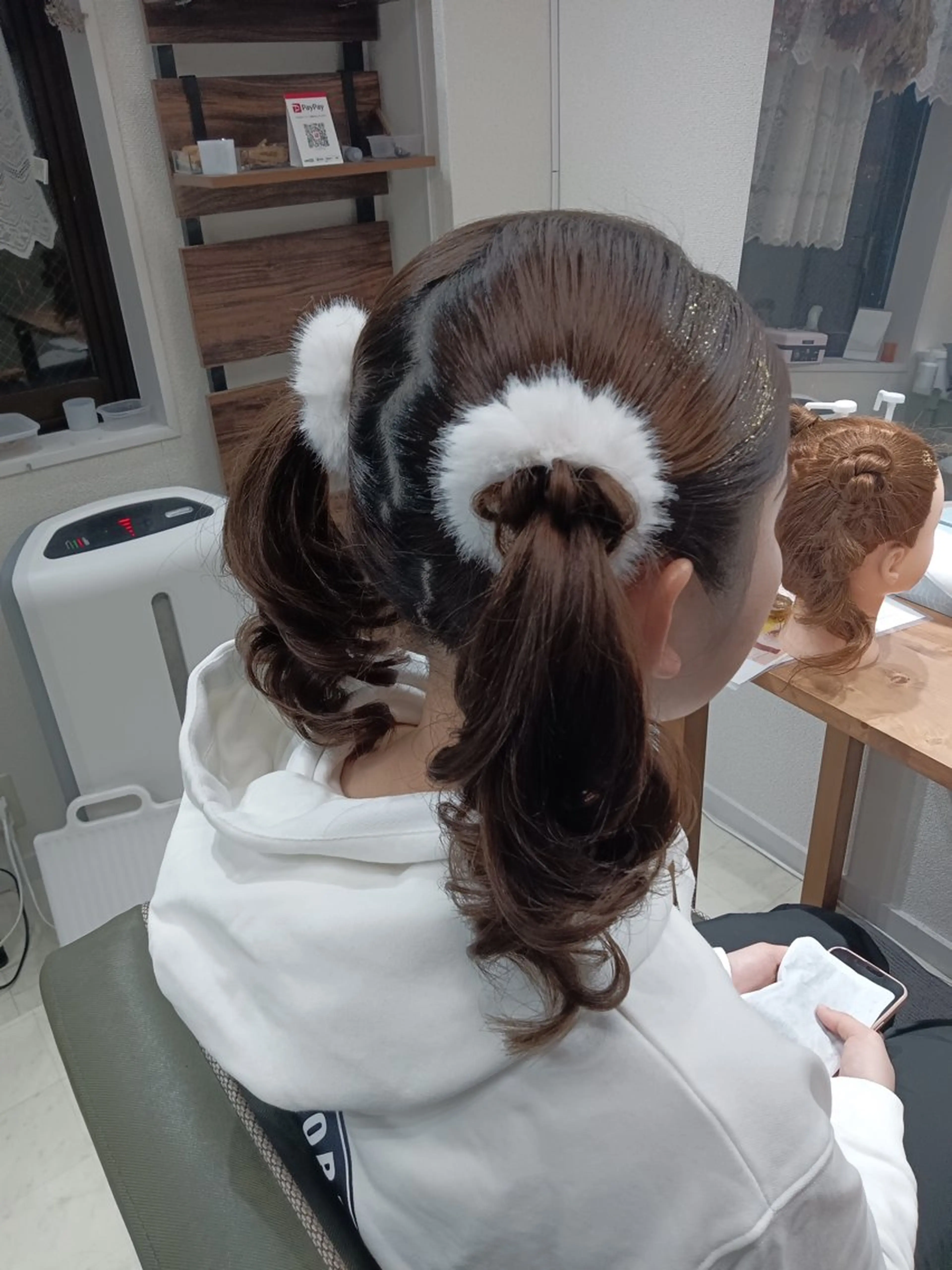 セミロング ツインテール 山室 敬義のヘアスタイル