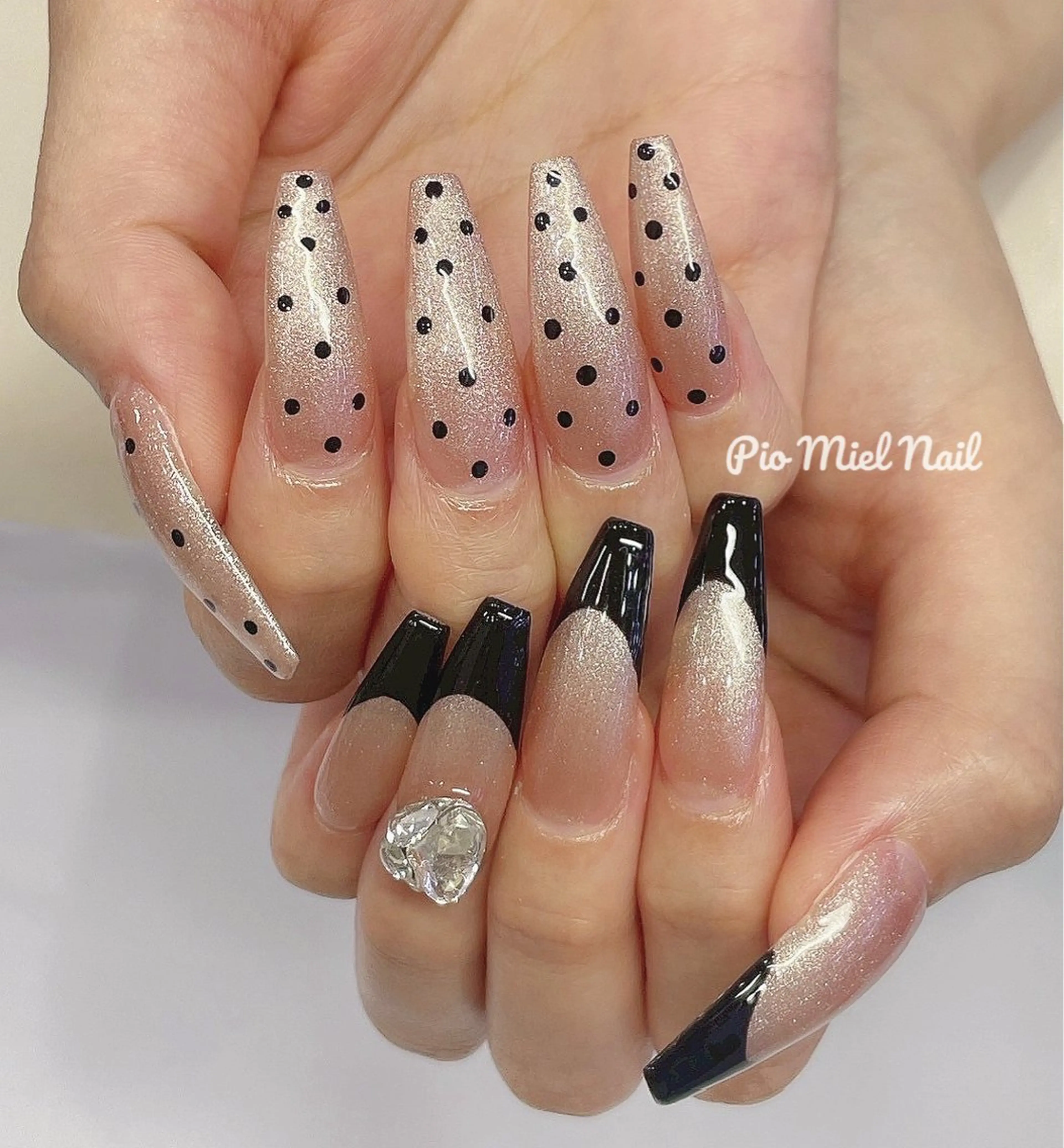 ロング Pio Mielのネイルデザイン