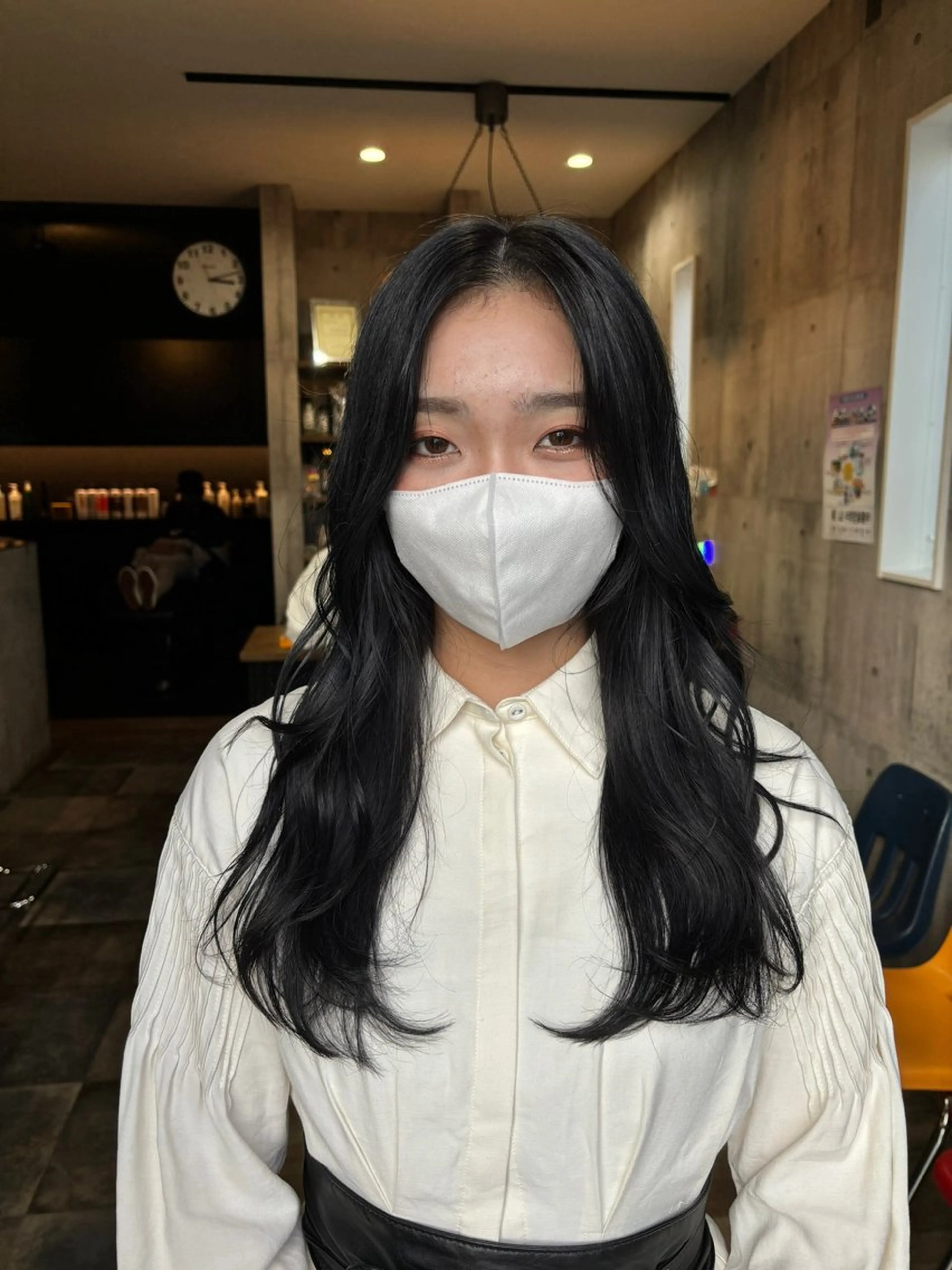 セミロング yoshihara yuukiのヘアスタイル