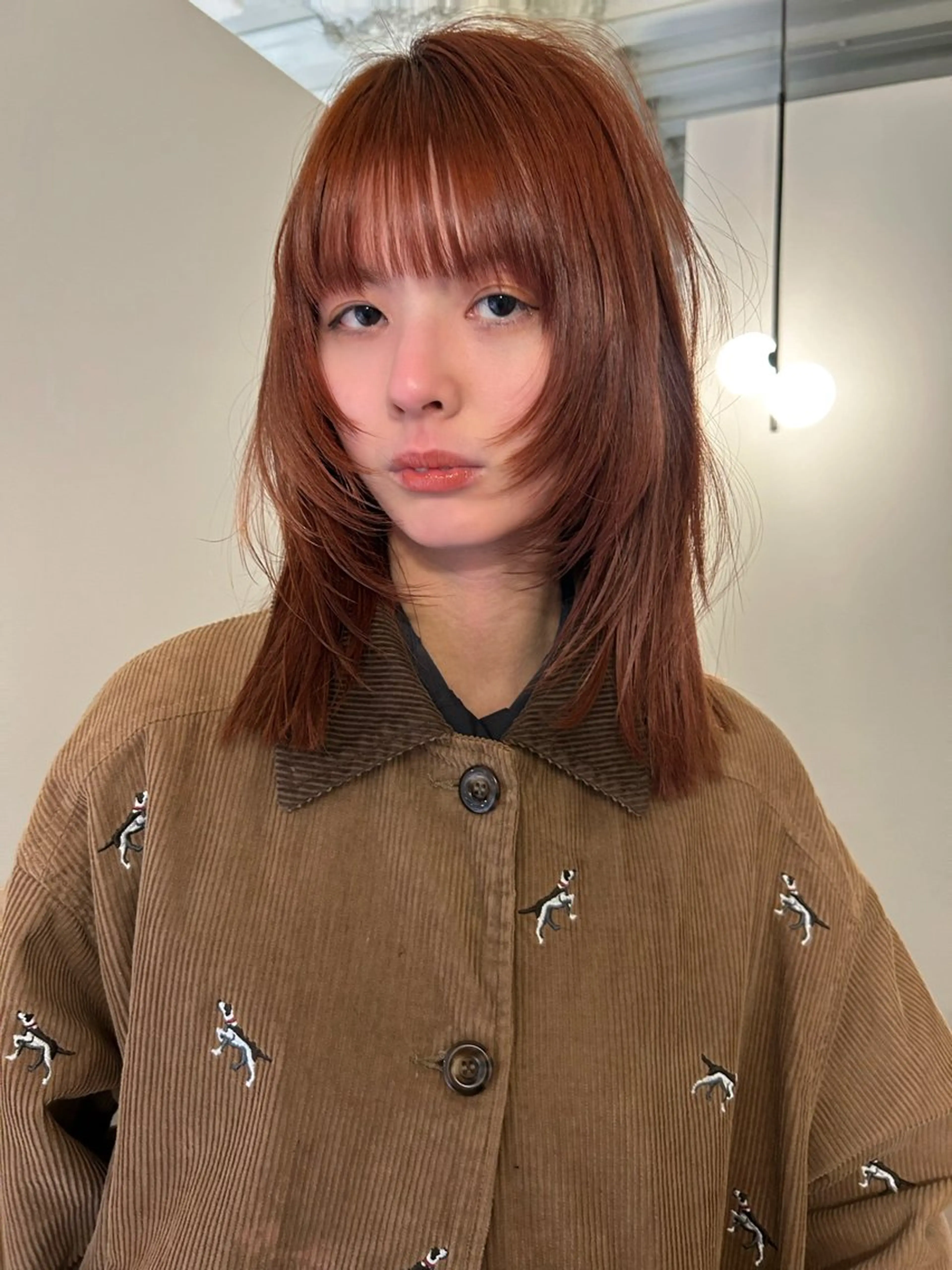 ミディアム レイヤーカット yewscent / konaのヘアスタイル