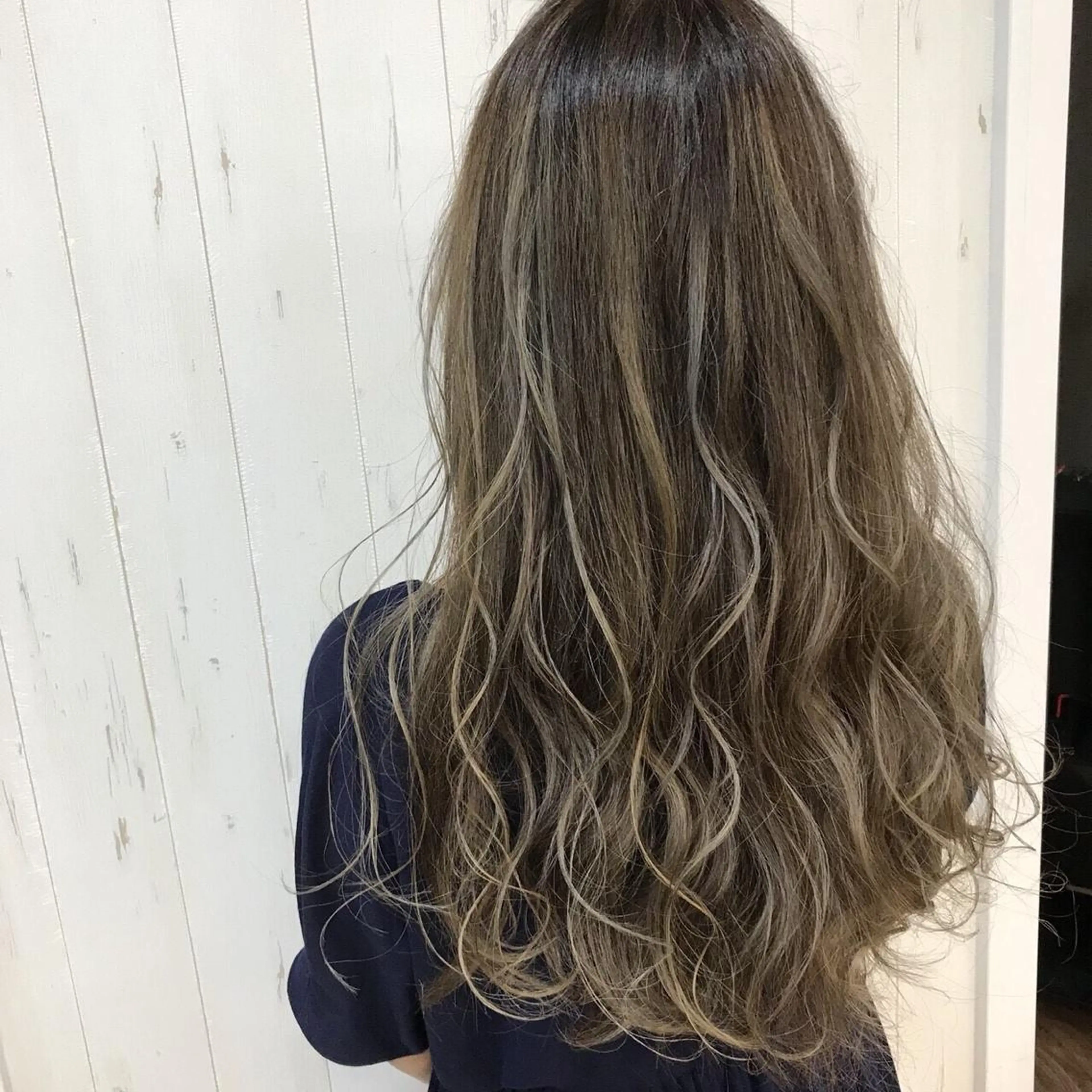 ミディアム 💍艶カラー KAREN💍のヘアスタイル
