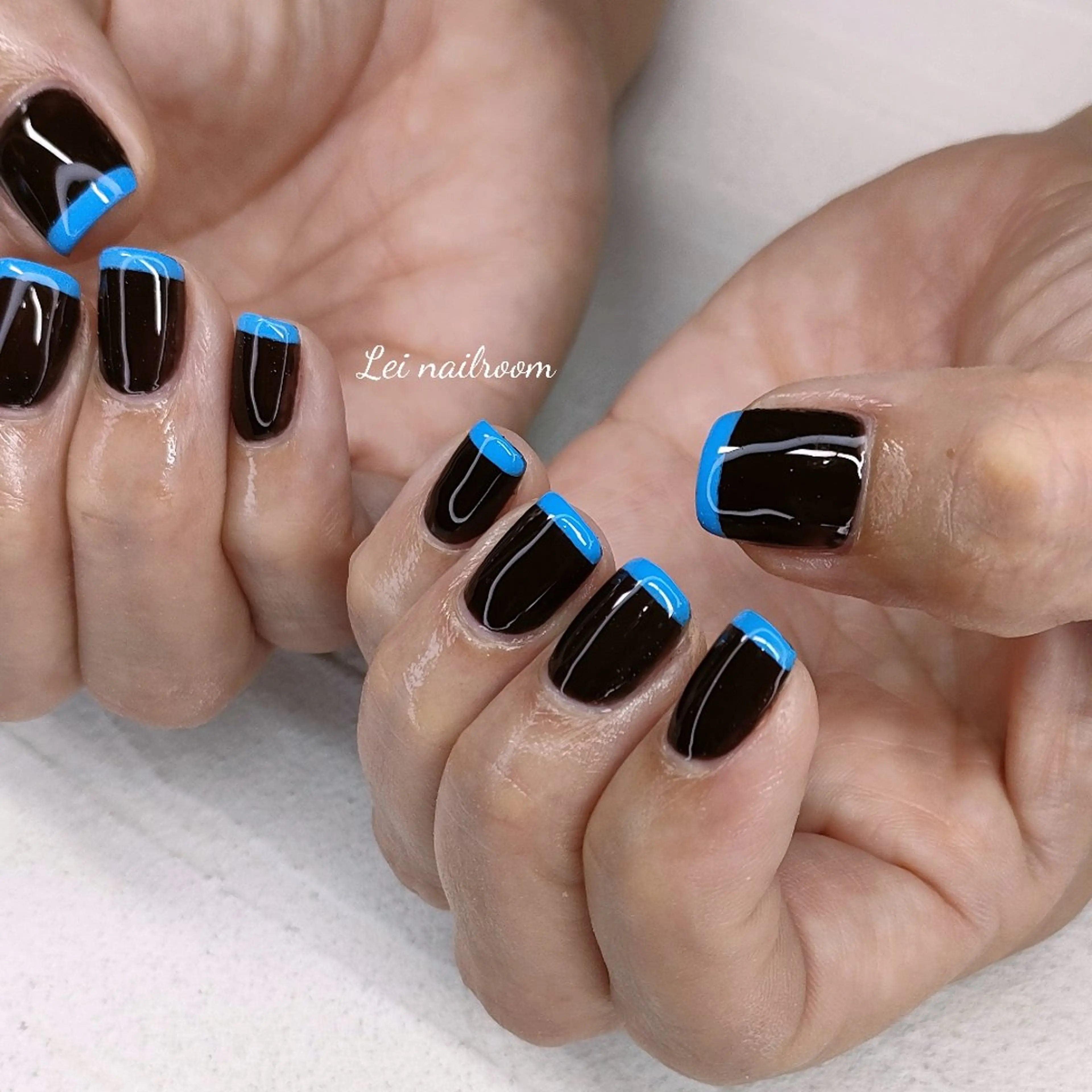 ネイル アートネイル ブルー ブラウン lei🌼 nailroomのネイルデザイン