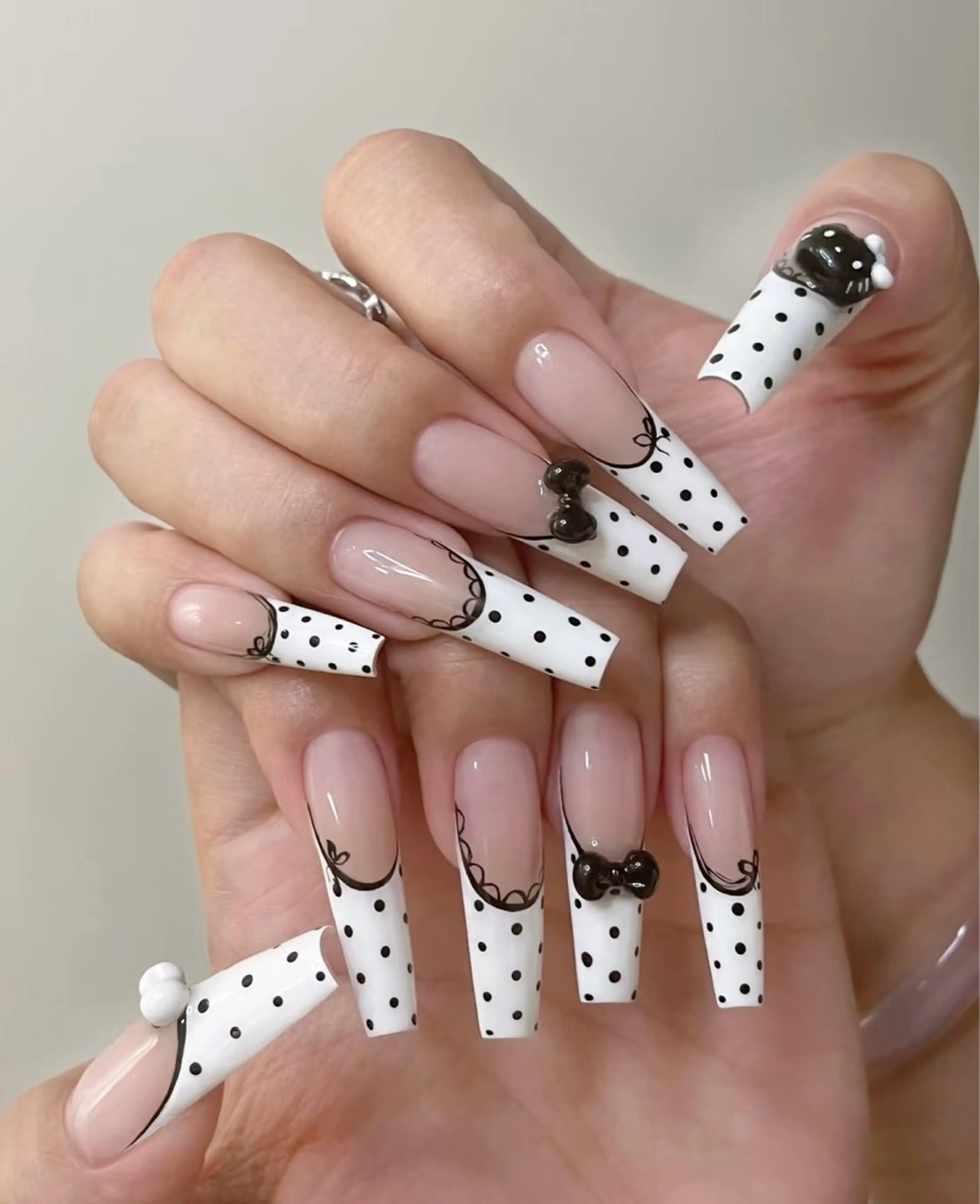 ネイル ハンドネイル hello.nail所属・Horie 雪のネイルデザイン