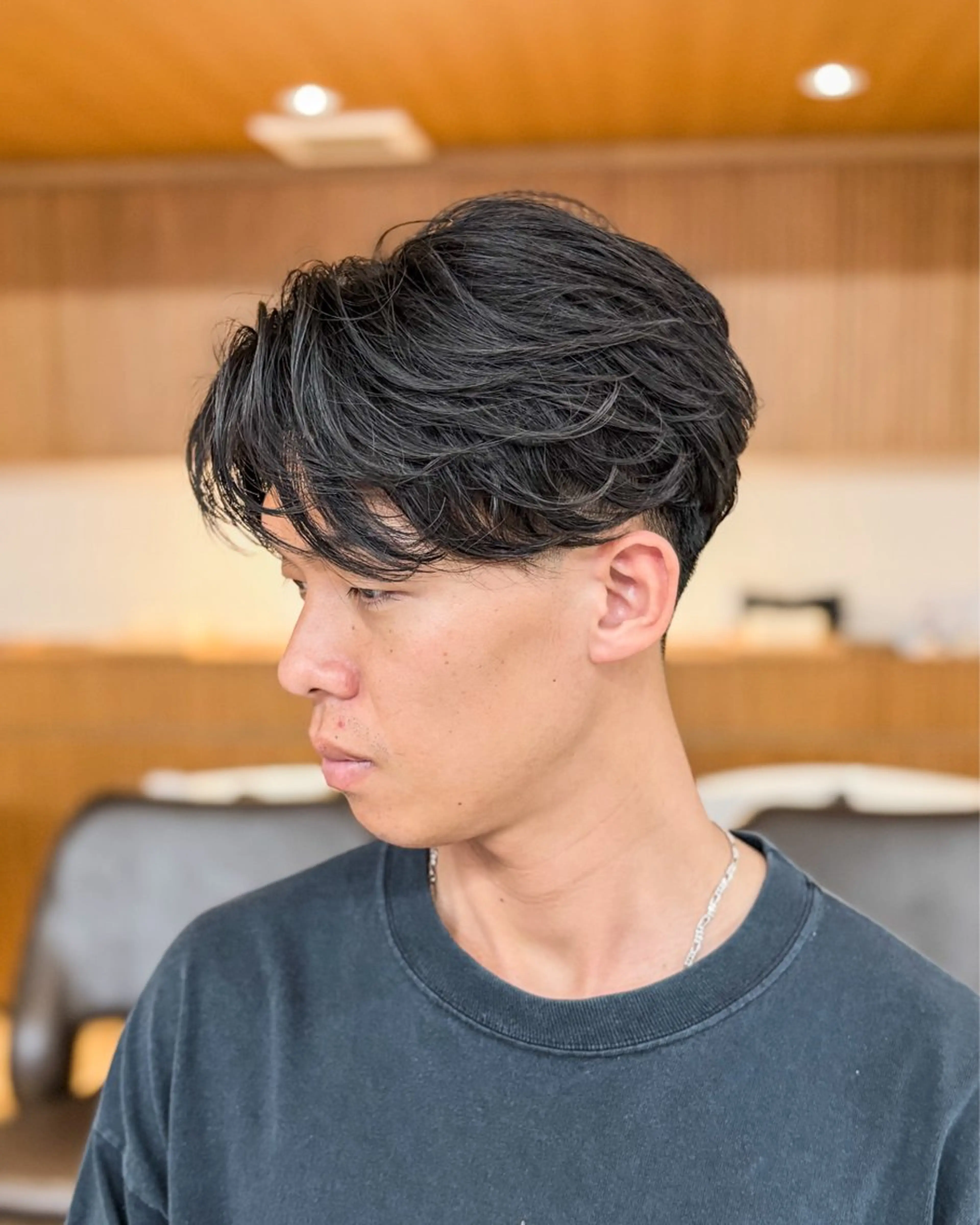 ショート パーマ メンズ フェザーパーマ メンズパーマ メンズショート ショートヘア 縮毛矯正 カット パーマ 【メンズ縮毛矯正】 FILMS  軍司のヘアスタイル