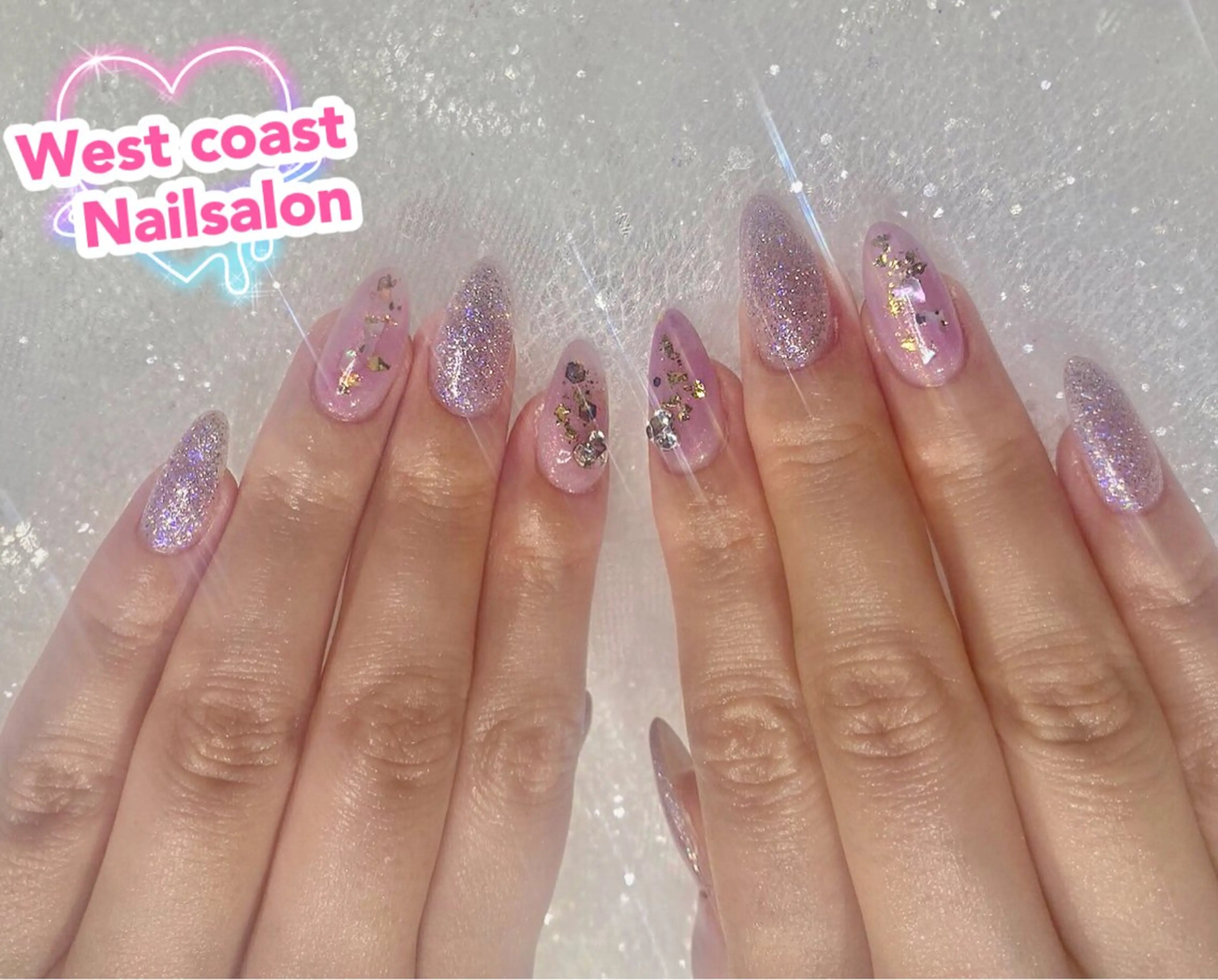 ネイル グラデーション 韓国ネイル マグネットネイル ニュアンスネイル ワンカラーネイル リボン、ガーリー パーツ放題専門店のネイルデザイン