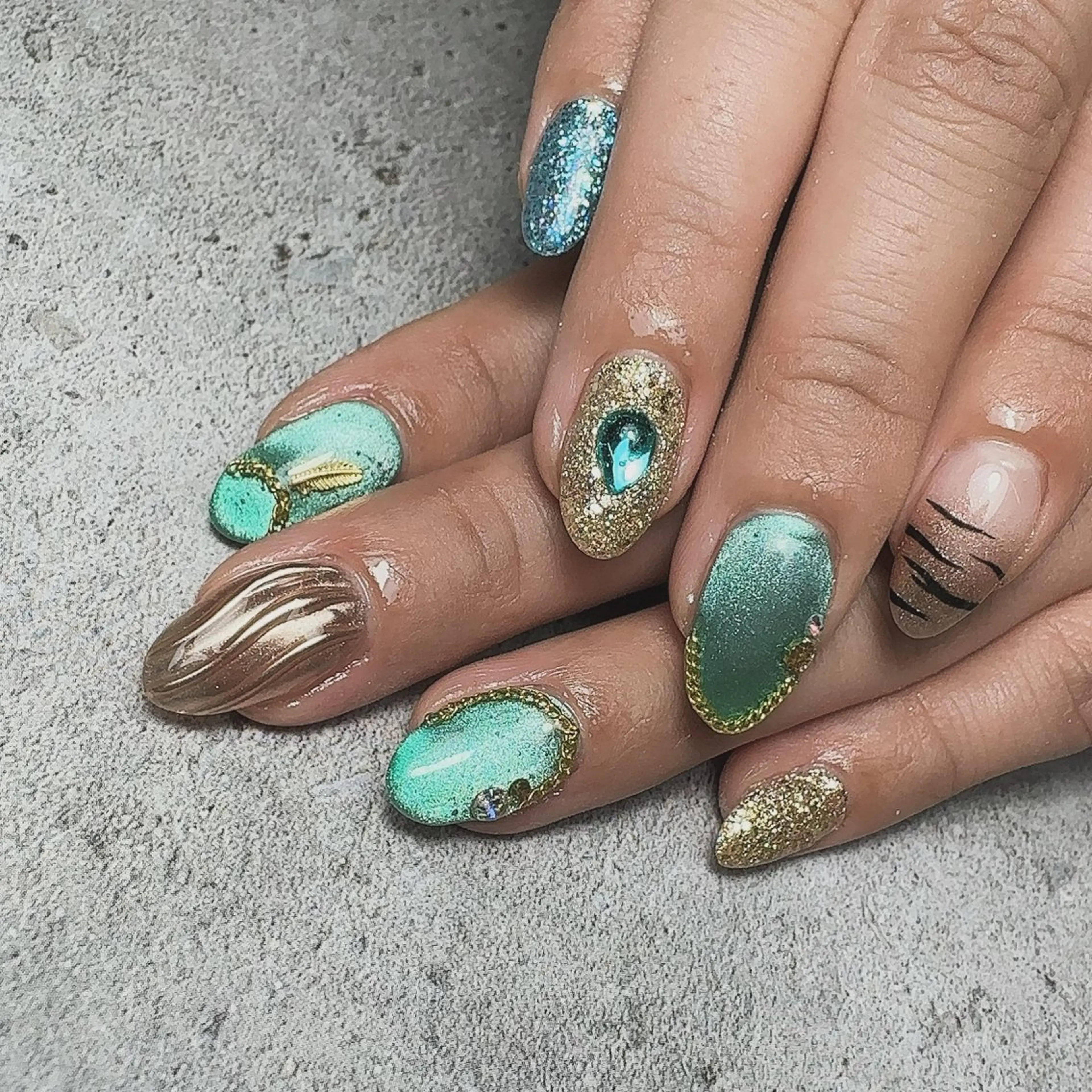 ネイル アートネイル 入学式 卒業式 ハート マグネットネイル ハンドネイル Nailsalon Mimiy..♡のネイルデザイン