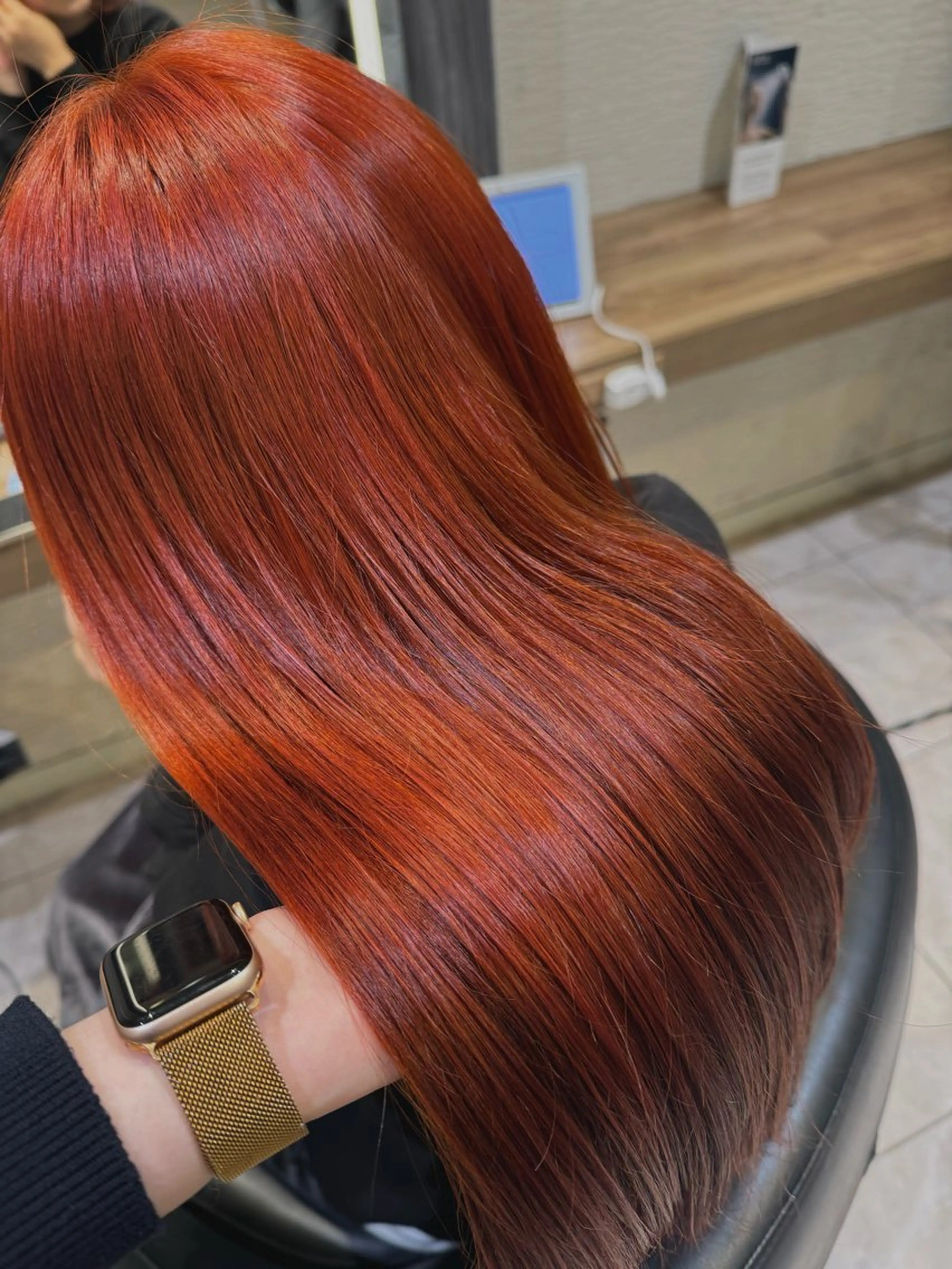 ロング カラー ヘアカラー トリートメント さら艶レイヤーカット 🩶Suzuneのヘアスタイル