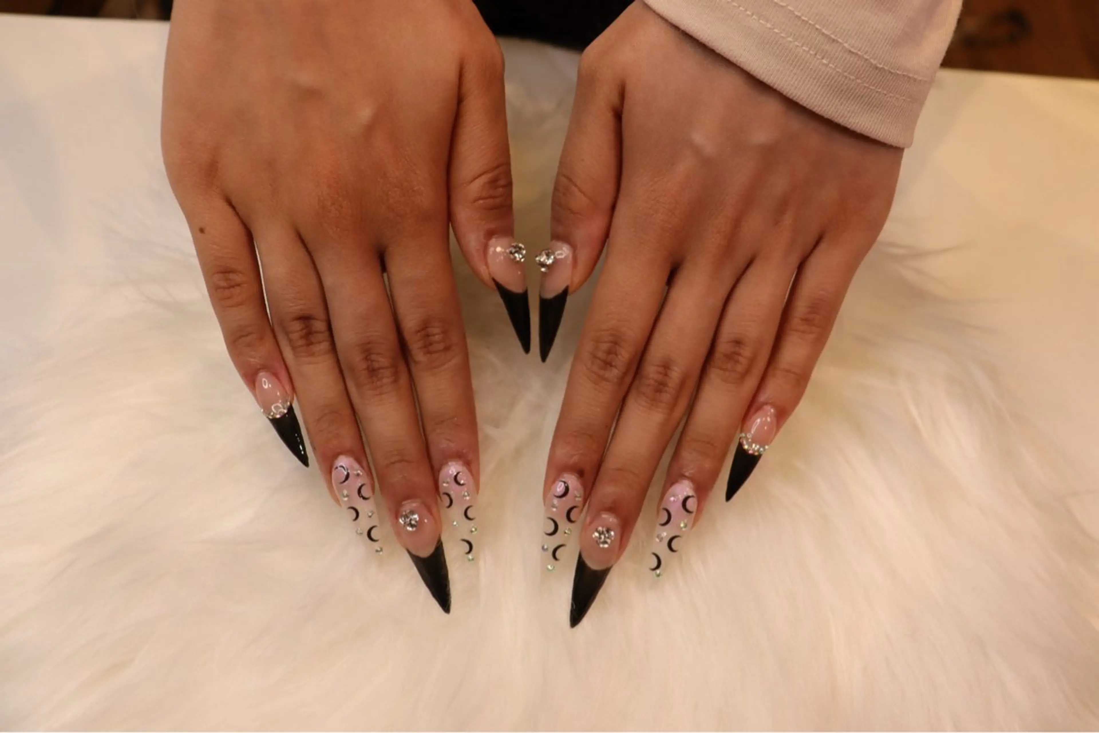 ネイル ネイルチップ ハンドネイル 和泉 香織のネイルデザイン