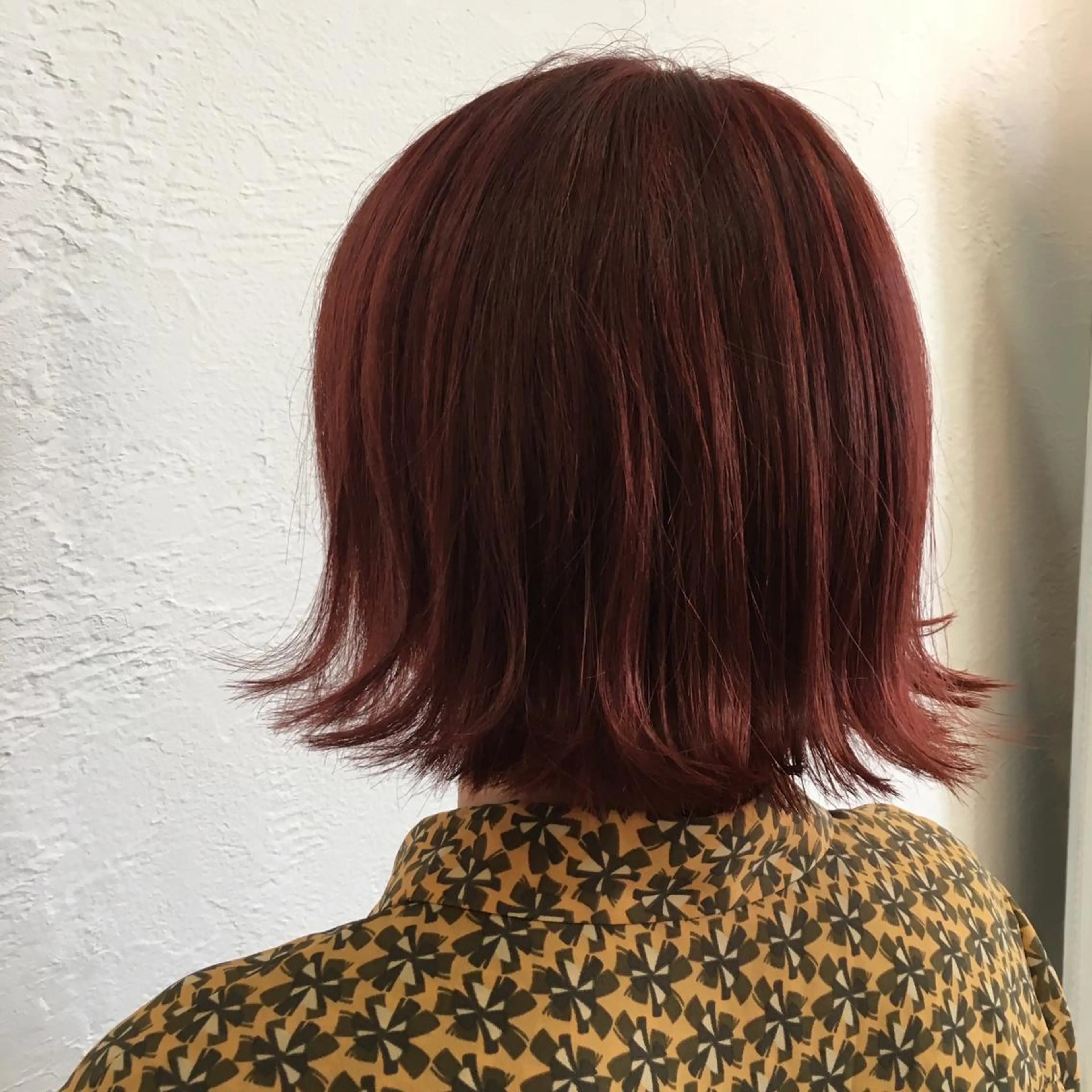 ミディアム カラー fio マナミのヘアスタイル