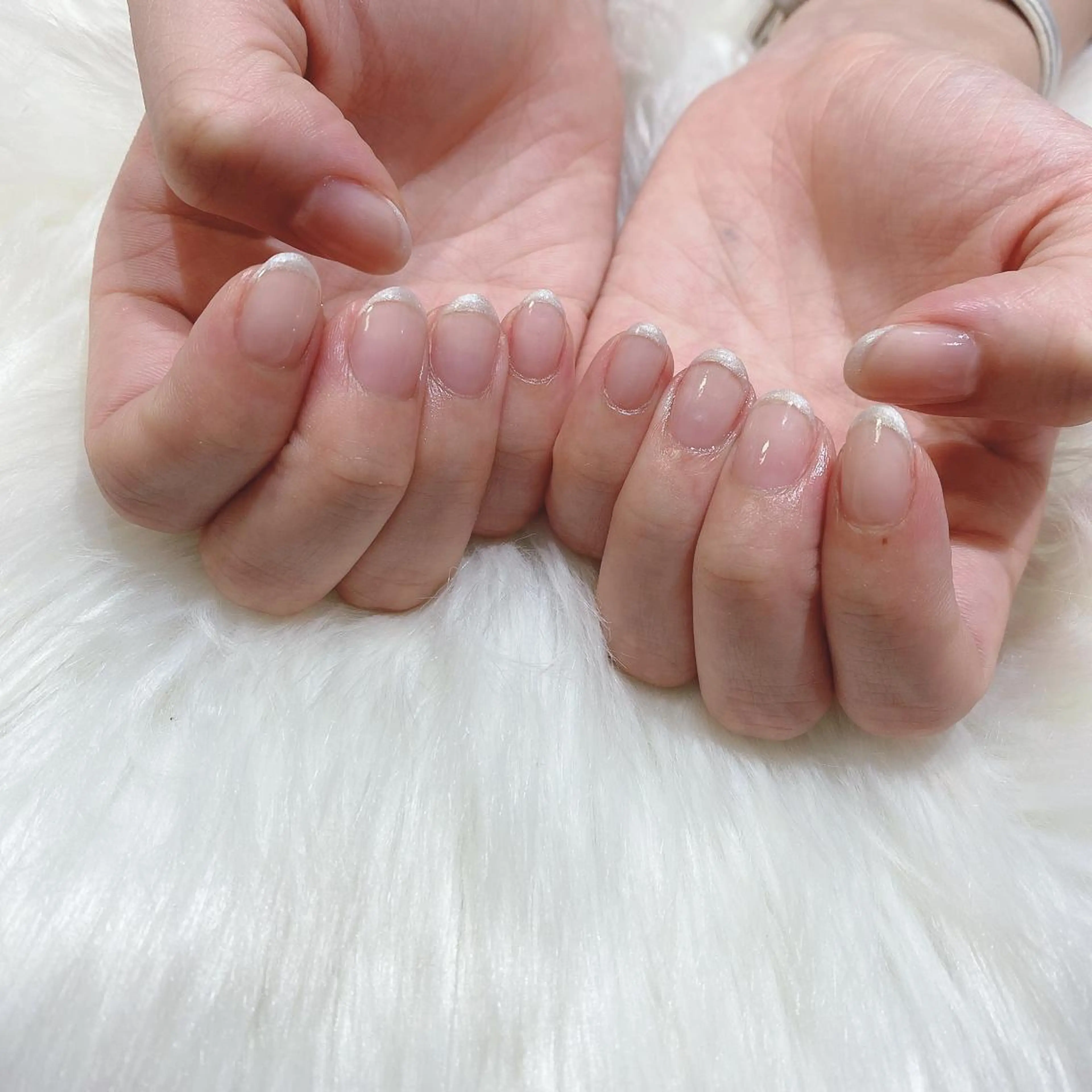 ネイル ハンドネイル 西岡 杏のネイルデザイン