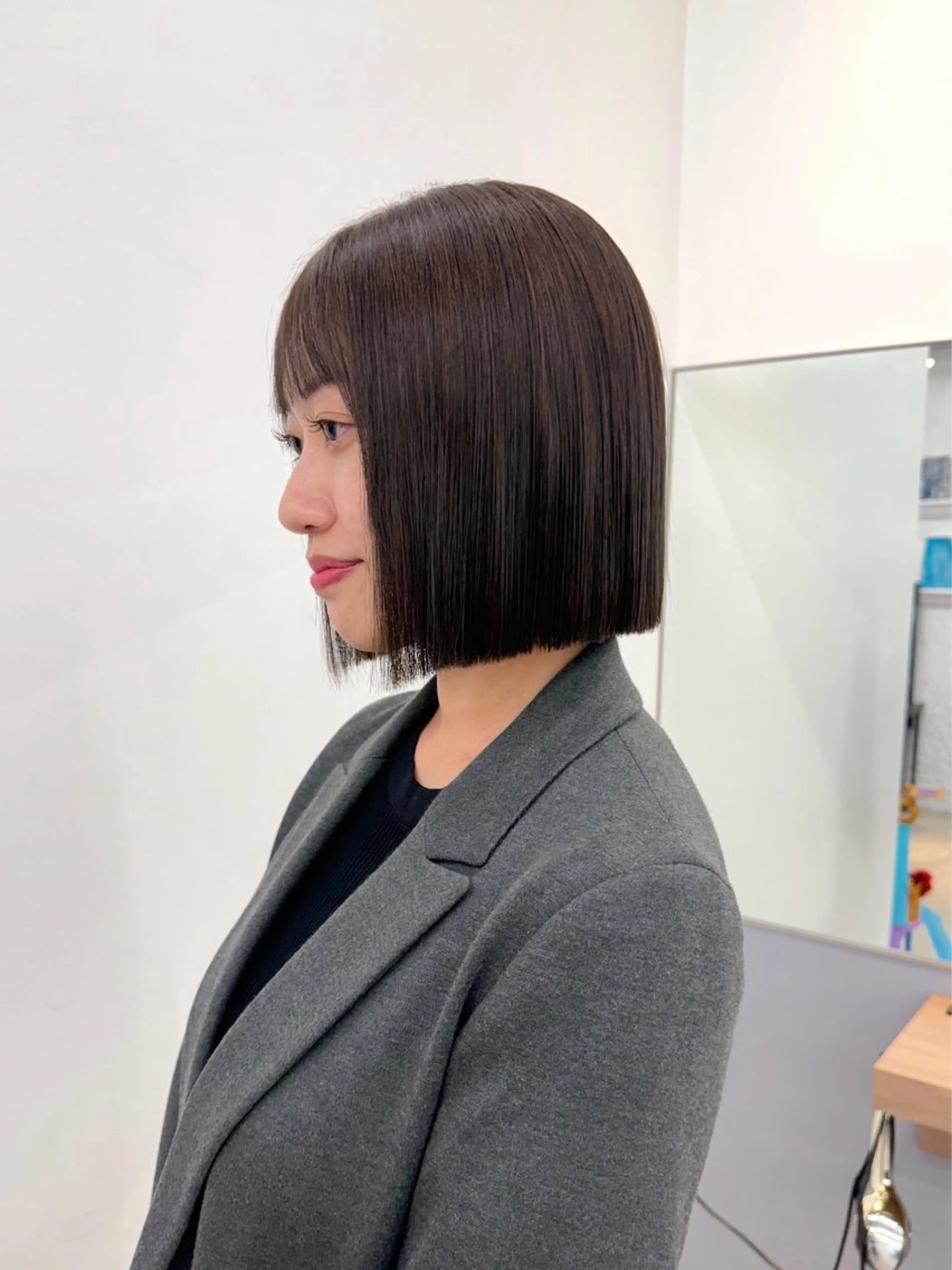 ショート カラー カット ヘアカラー トリートメント ボブ/レイヤー/ グレージュ/moyuのヘアスタイル