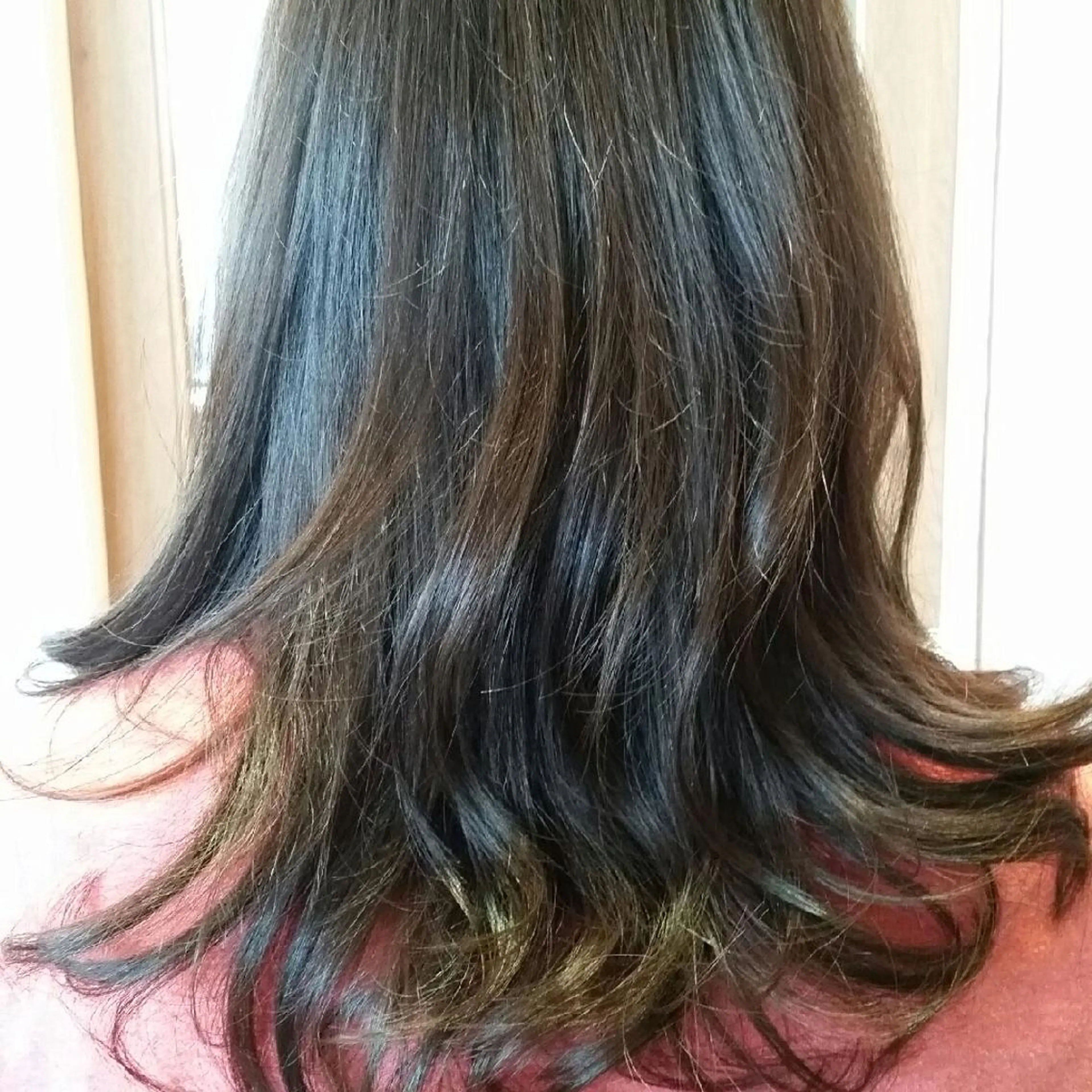 カラー 堀 望美のヘアスタイル