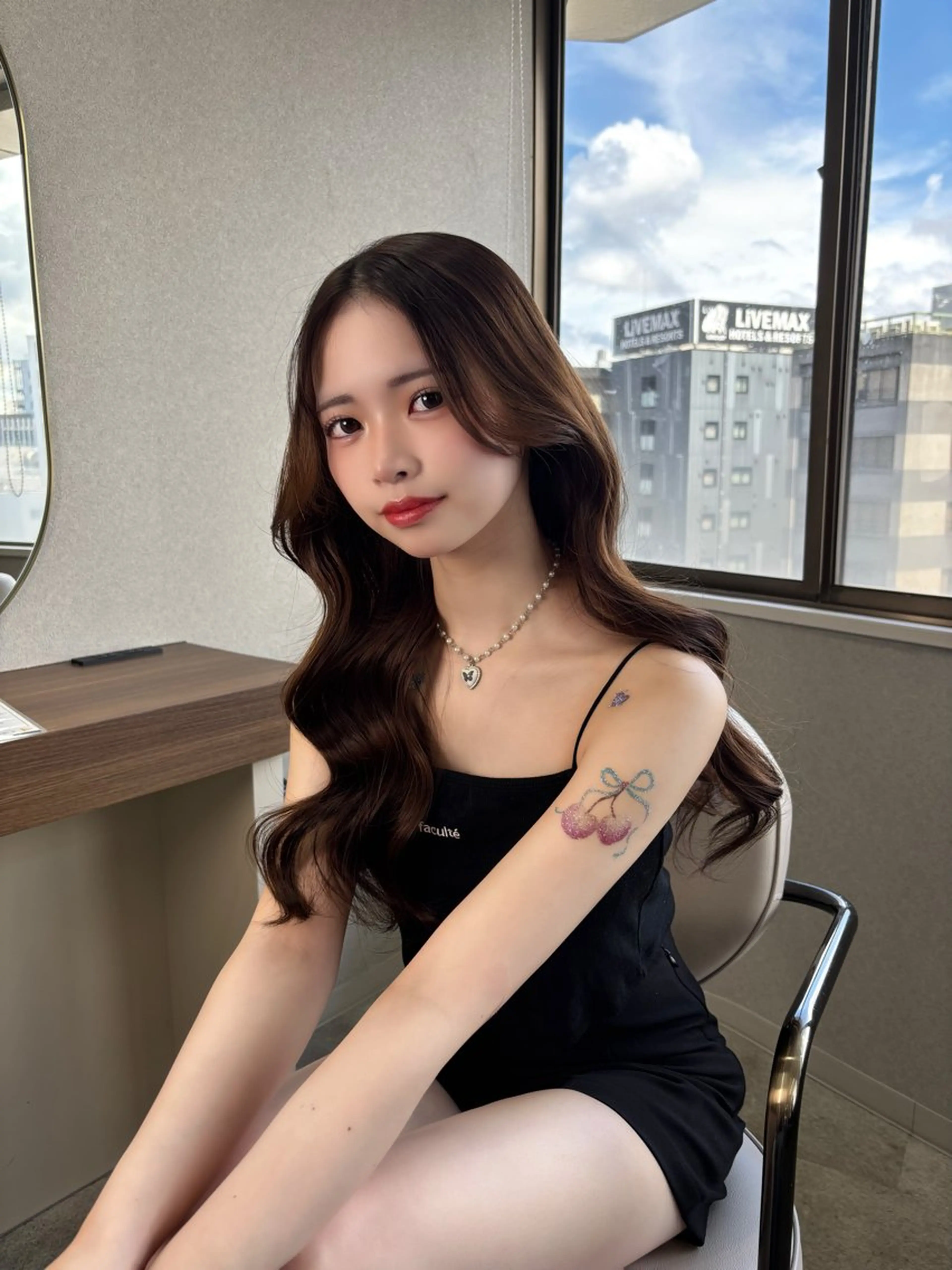 ロング カラー ブラウンカラー くびれヘア ヘアカラー 野口 悠愛のヘアスタイル