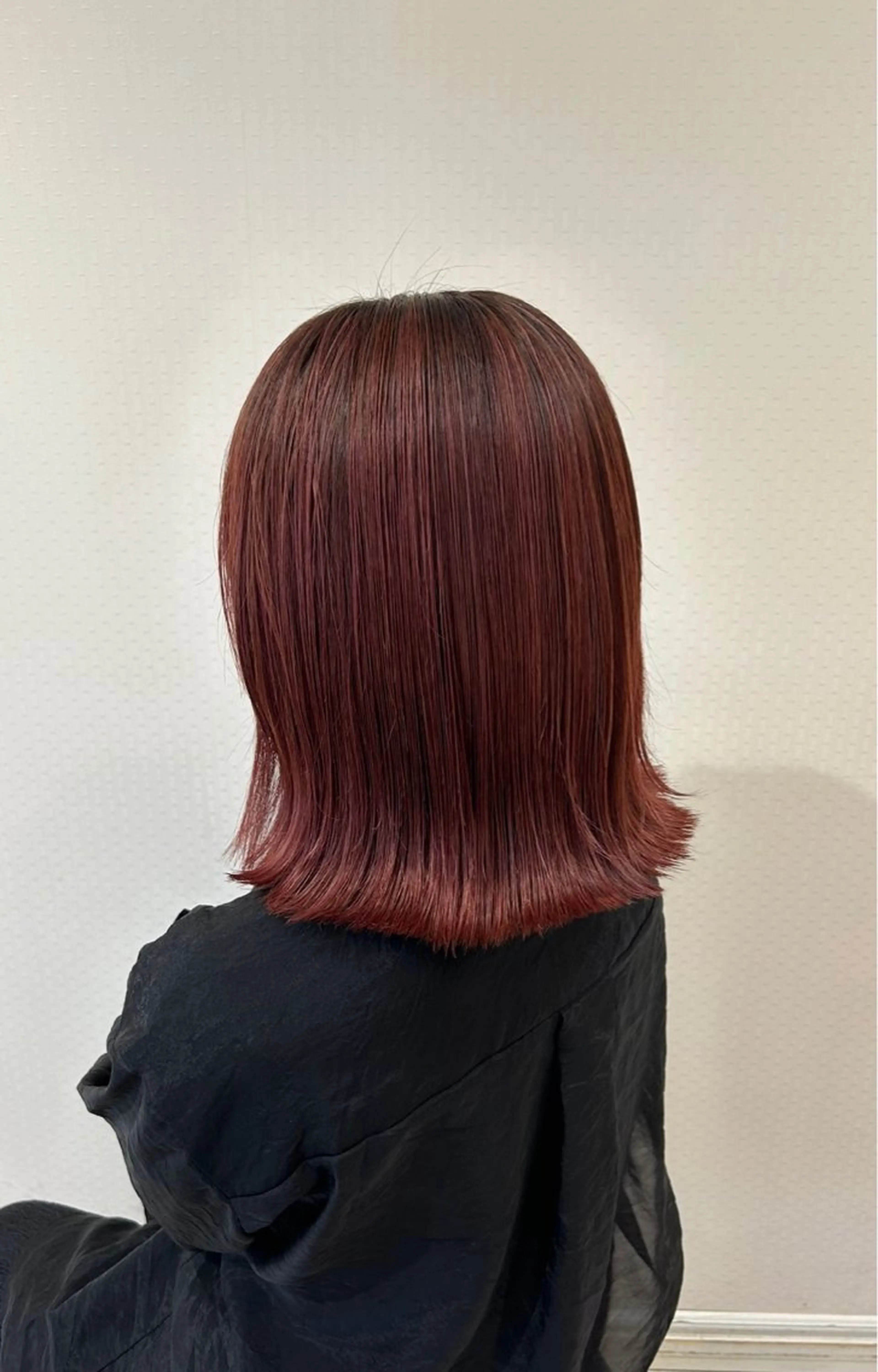 カラー ブリーチ ハイライトカラー ピンクカラー ヘアカラー 間島 叶のヘアスタイル