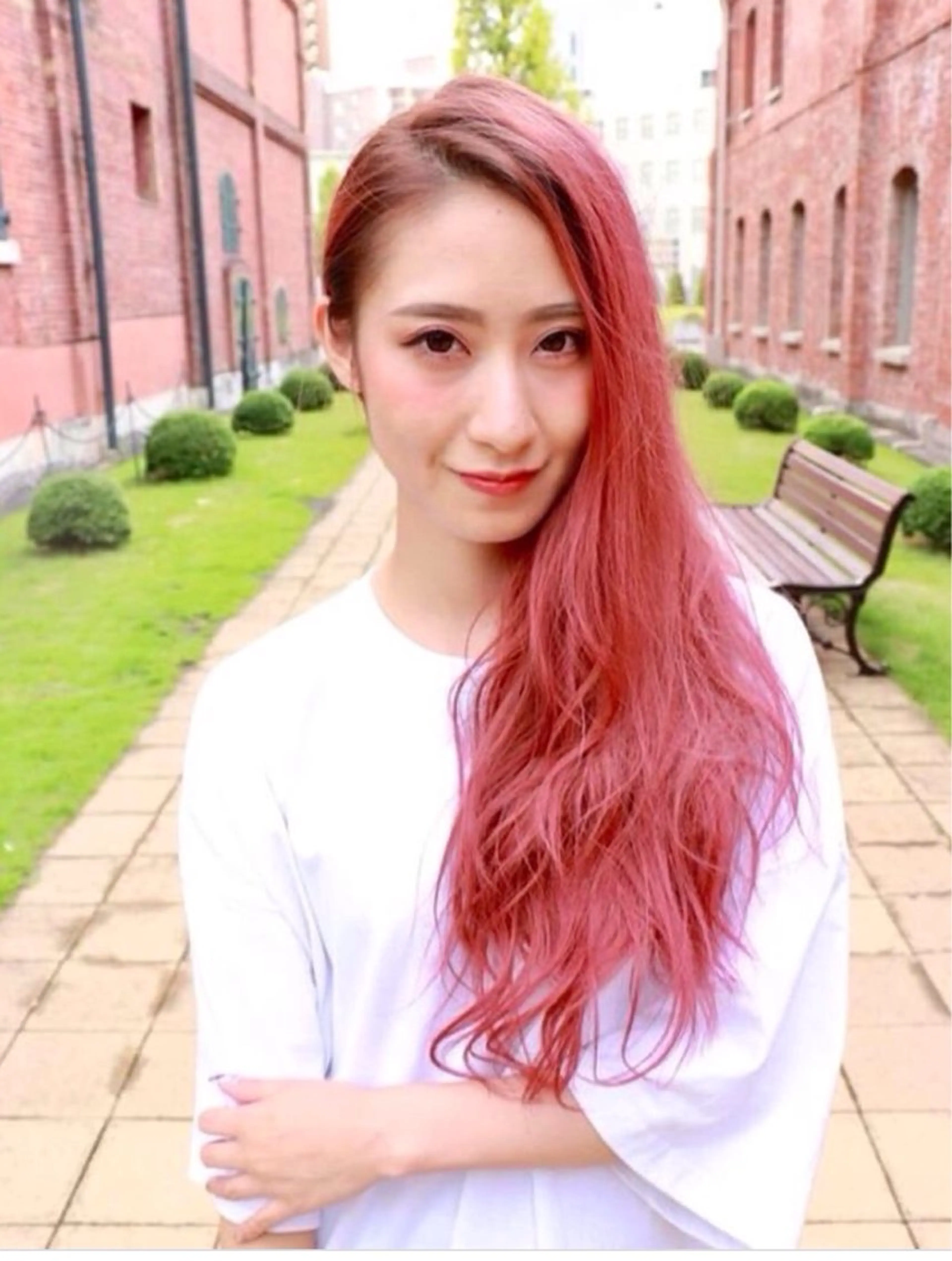 ロング GRANDE アオキのヘアスタイル