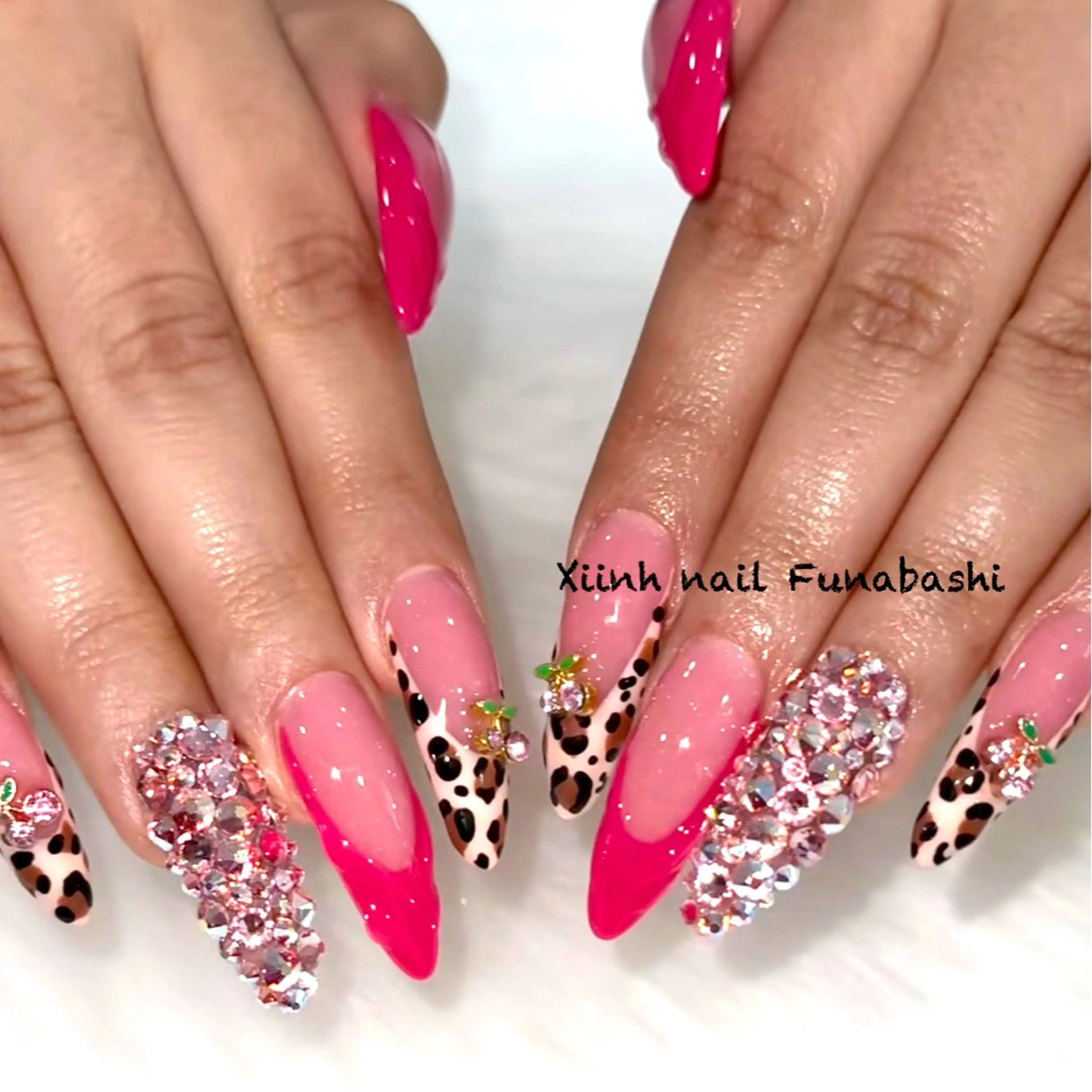 ネイル チークネイル 桜ネイル フットネイル フレンチネイル ジェルネイル XIINH NAIL SALONのネイルデザイン