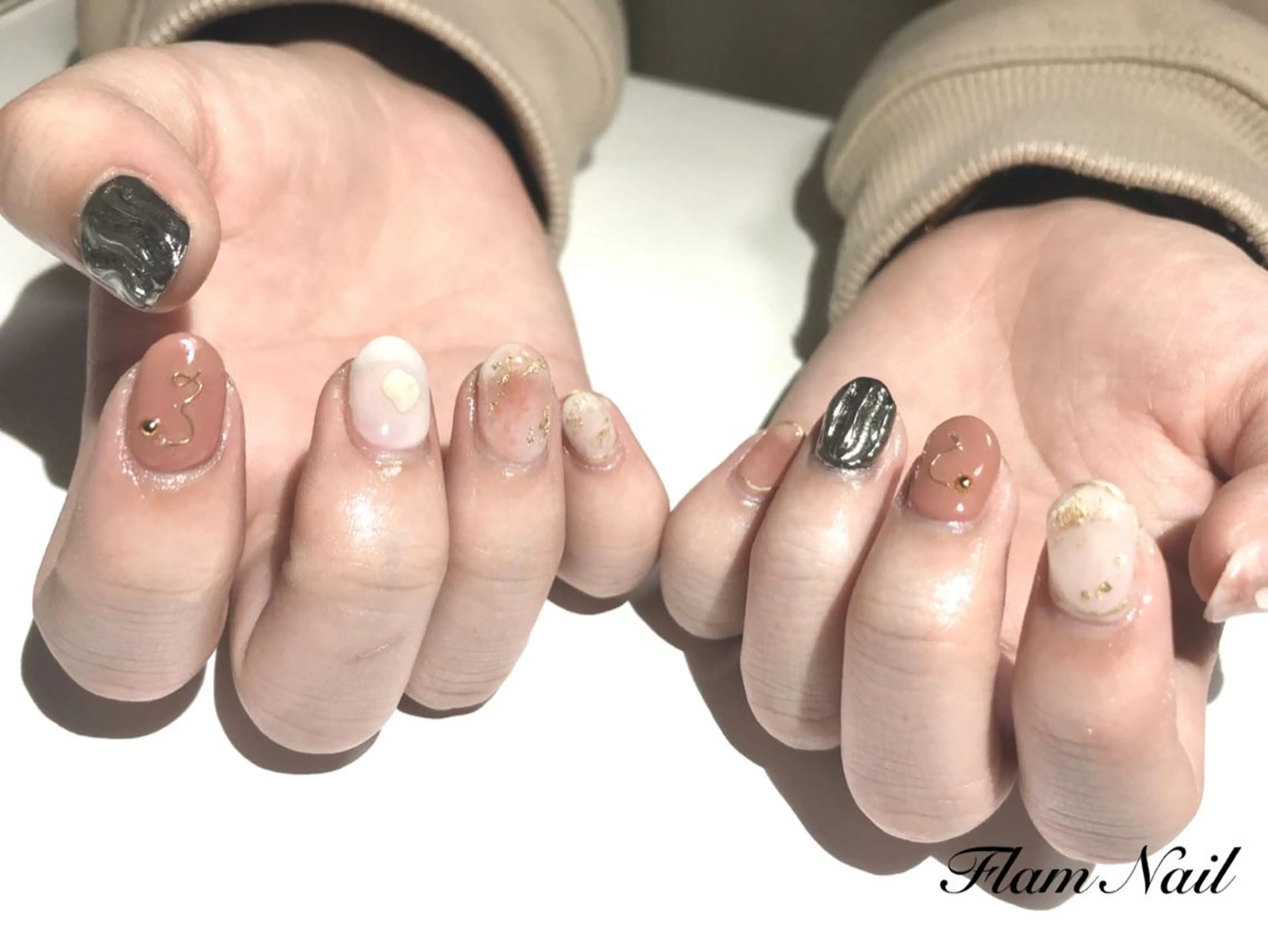 ネイル ニュアンスネイル Flam Nailのネイルデザイン