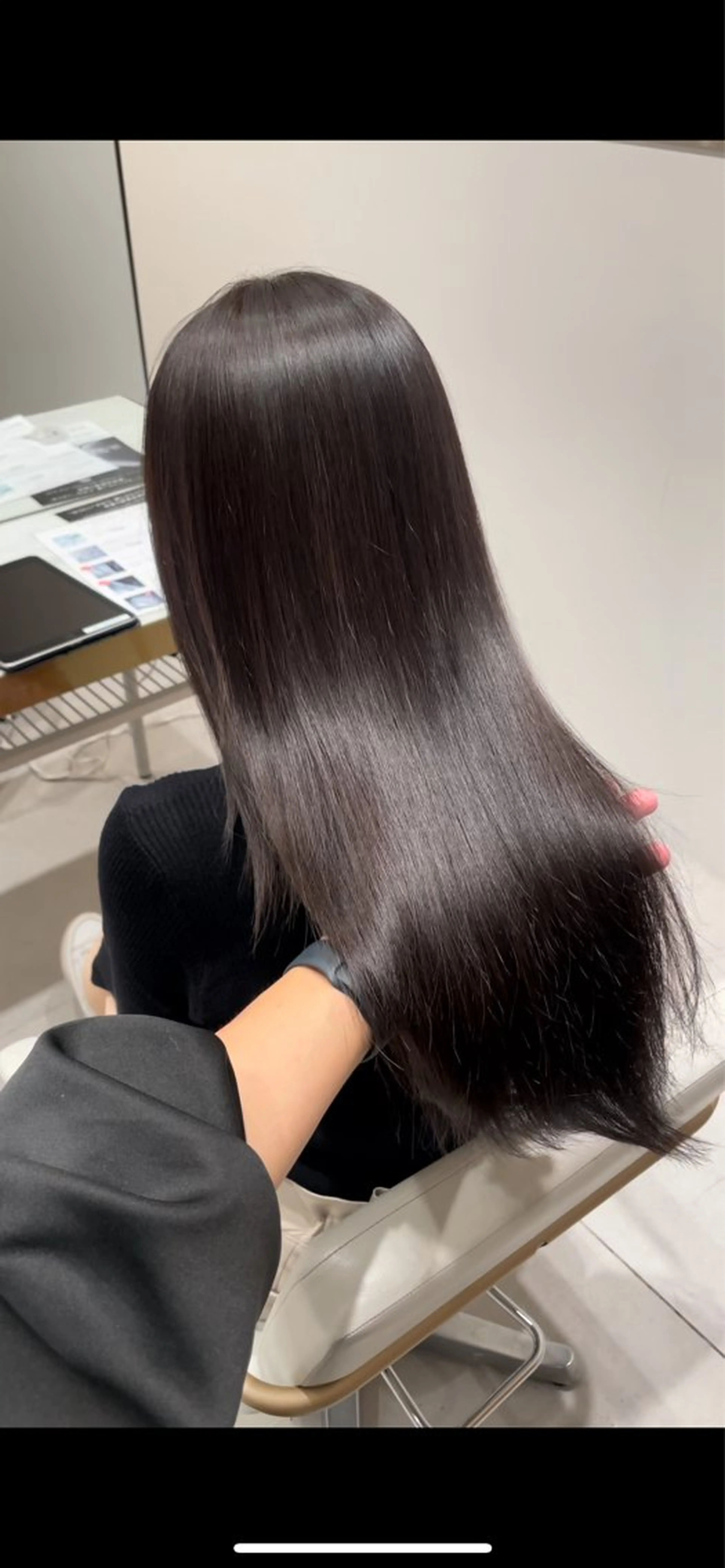 セミロング レイヤーカット/透明 感カラー🐬永井瑠栞のヘアスタイル