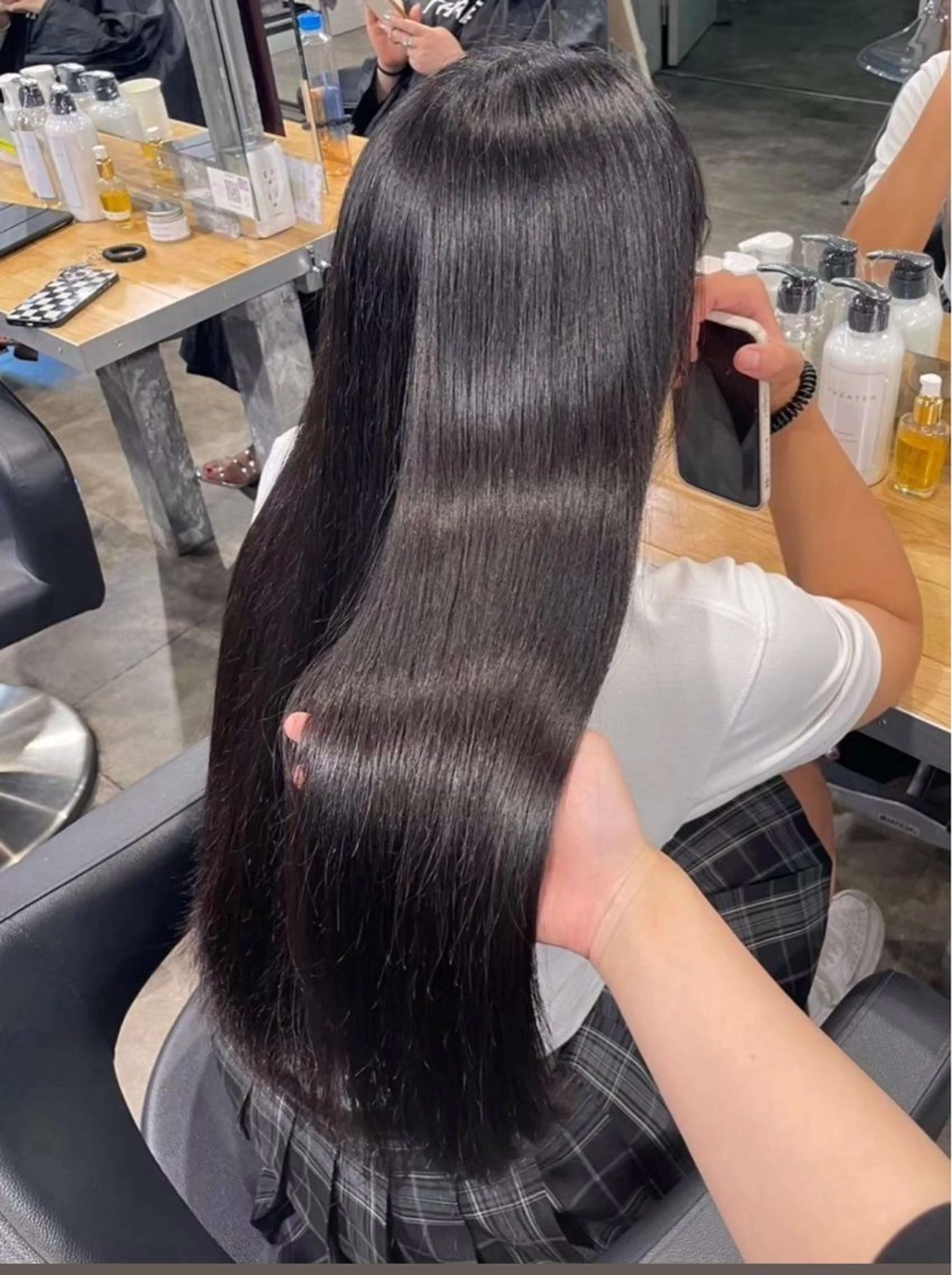 ロング トリートメント ヘッドスパ ヘアセット 韓国ヘア/ブリーチ無 しWカラー/オリーブのヘアスタイル