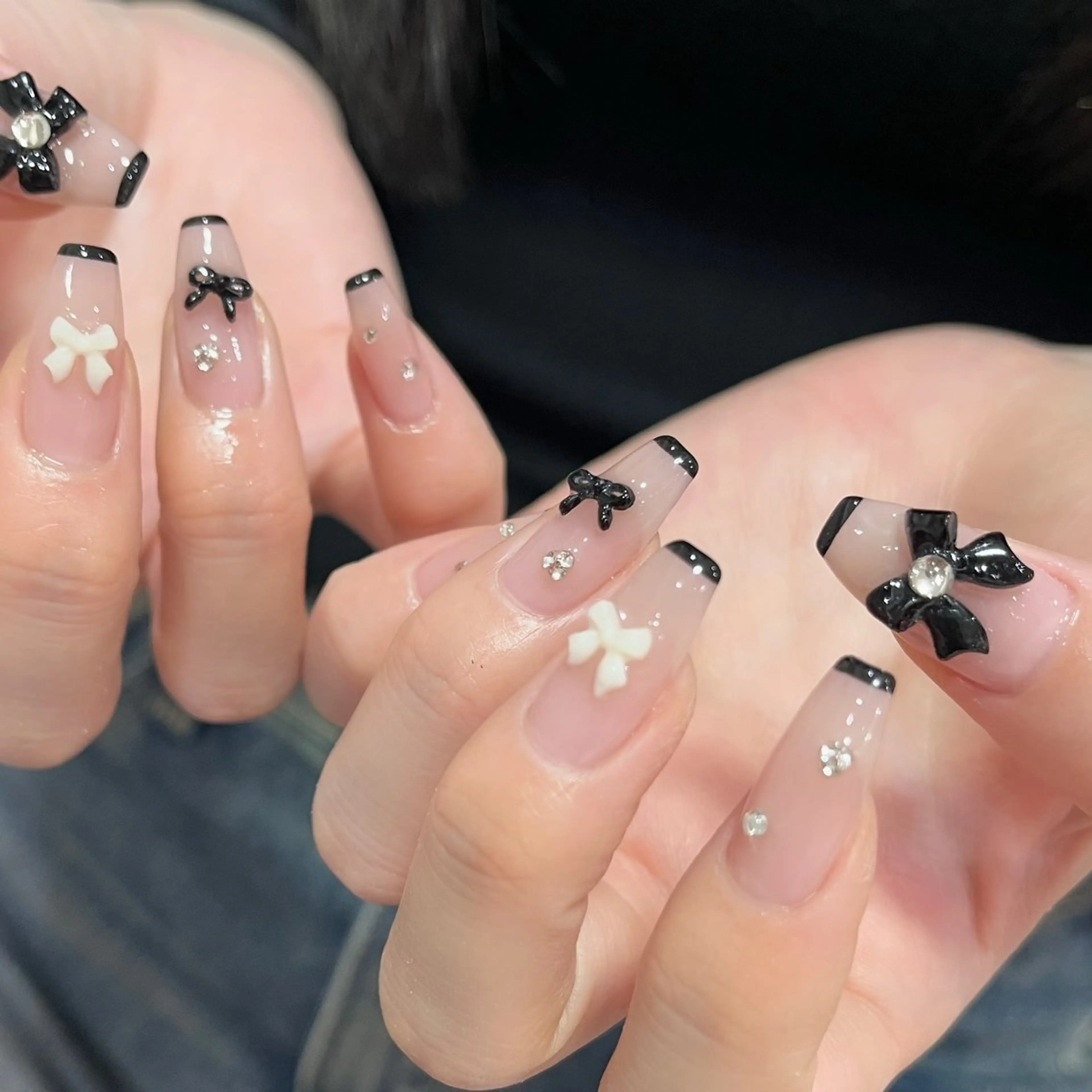 ネイル ハンドネイル フットネイル Daisy nail reikaのネイルデザイン