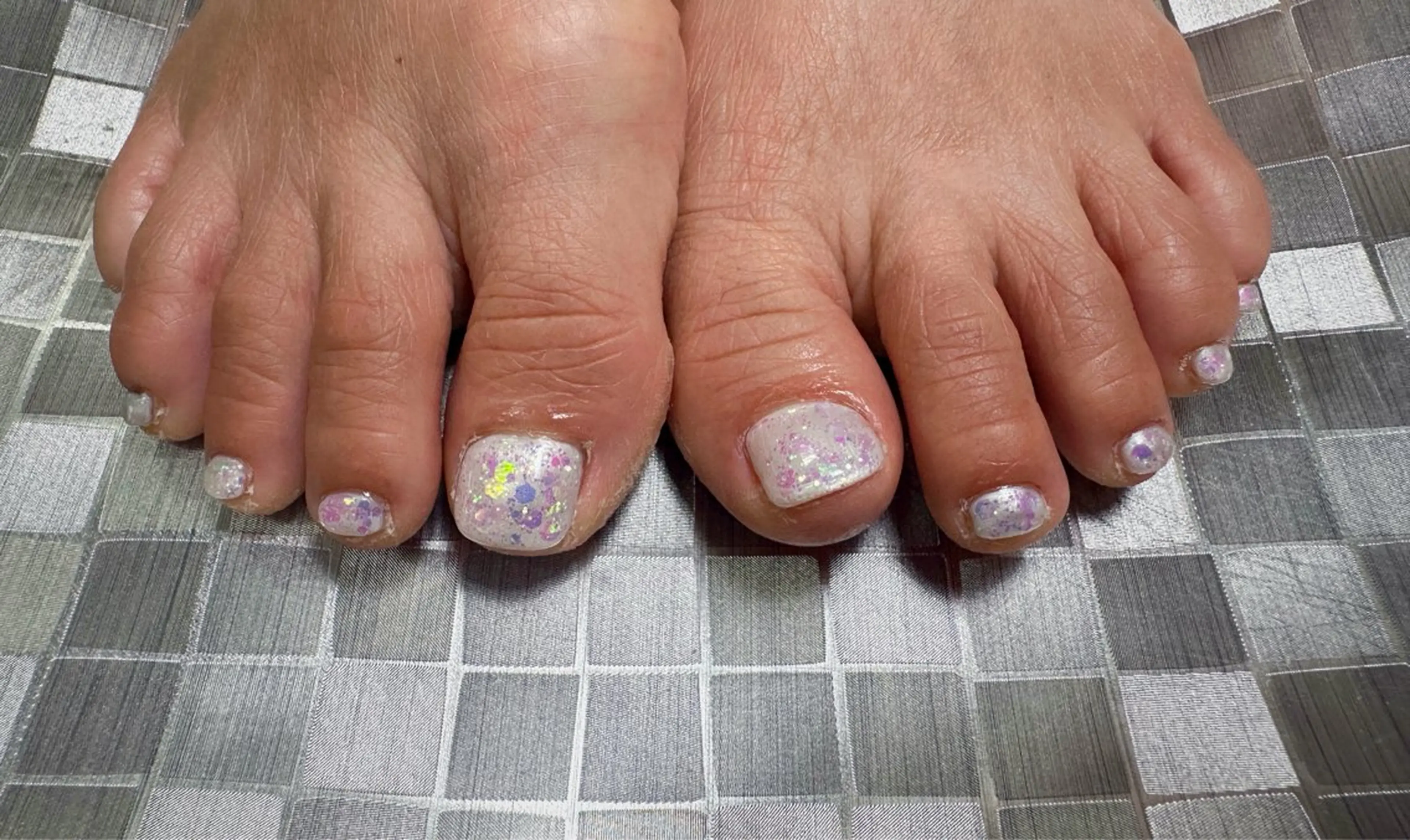 ネイル ラメ(グリッター) フットネイル Regulus 光田のネイルデザイン