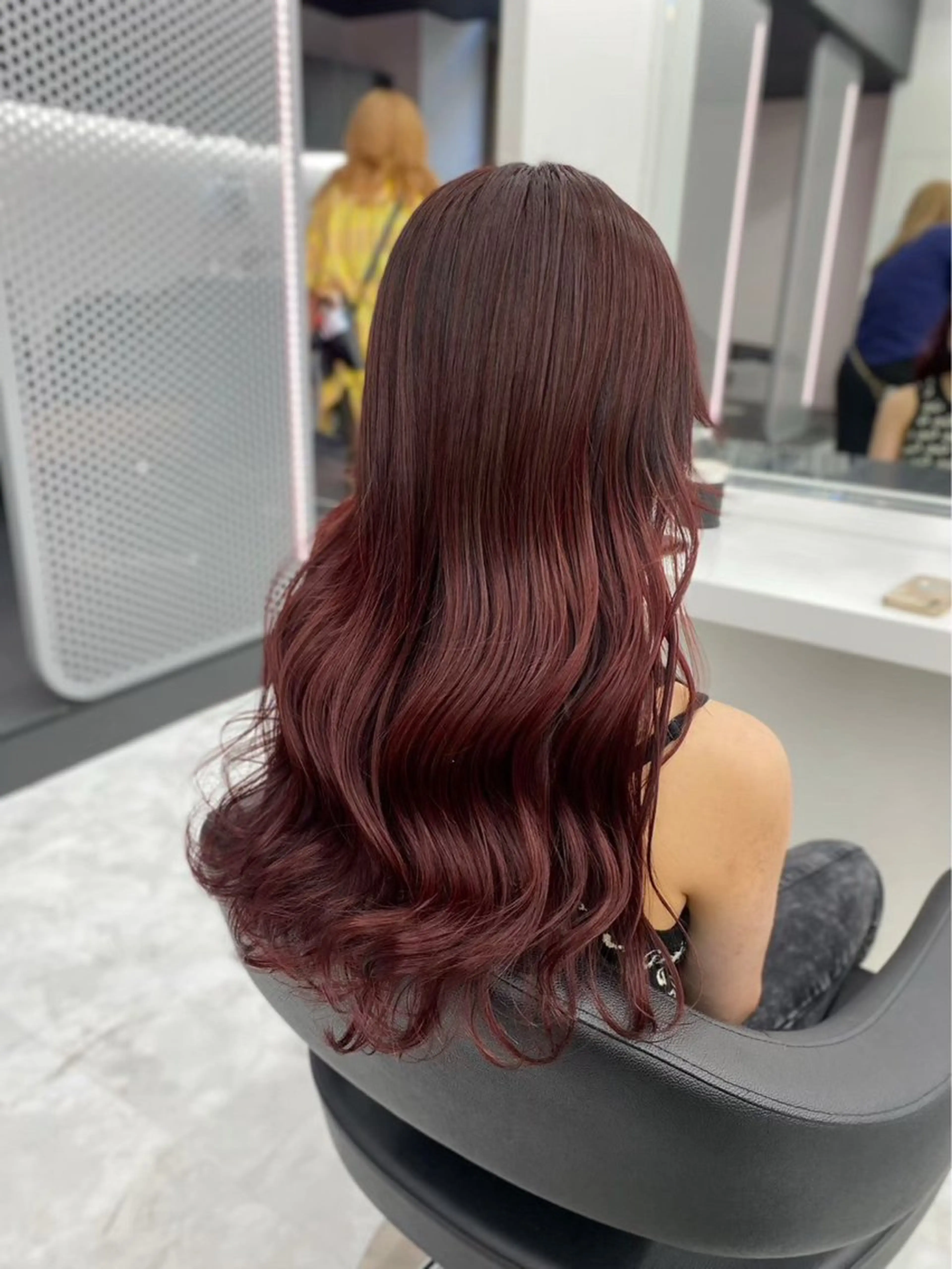 ロング まろっと艶感ブラウン ベージュ🤍まなかのヘアスタイル