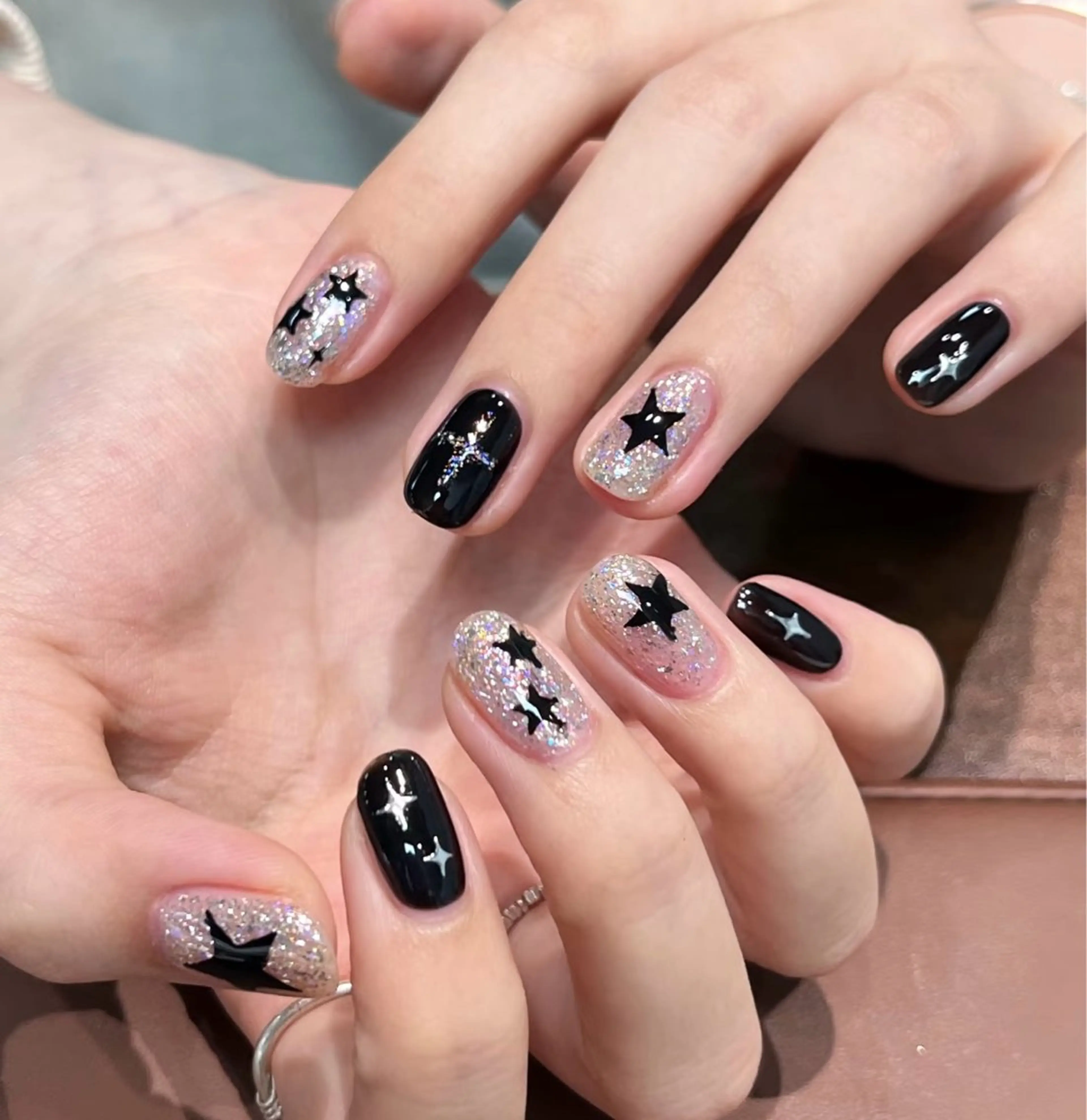ネイル チークネイル 長さ出し フレンチネイル ガーリー キラキラネイル ハンドネイル ハンドケア NEW NAIL 池袋のネイルデザイン
