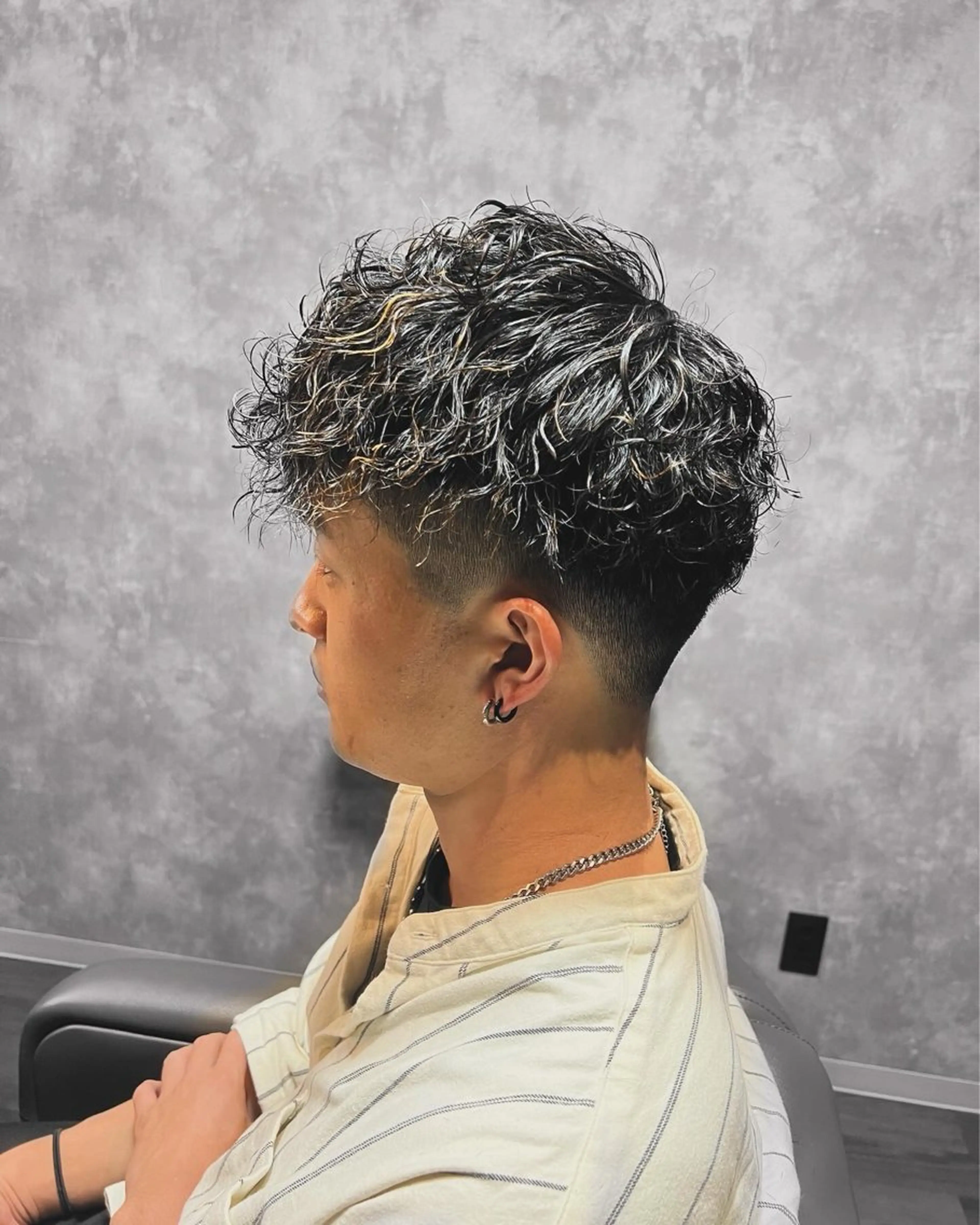 パーマ メンズ スペインカール メンズサロンBOLT浜口店所属・高村 吉斗のヘアスタイル