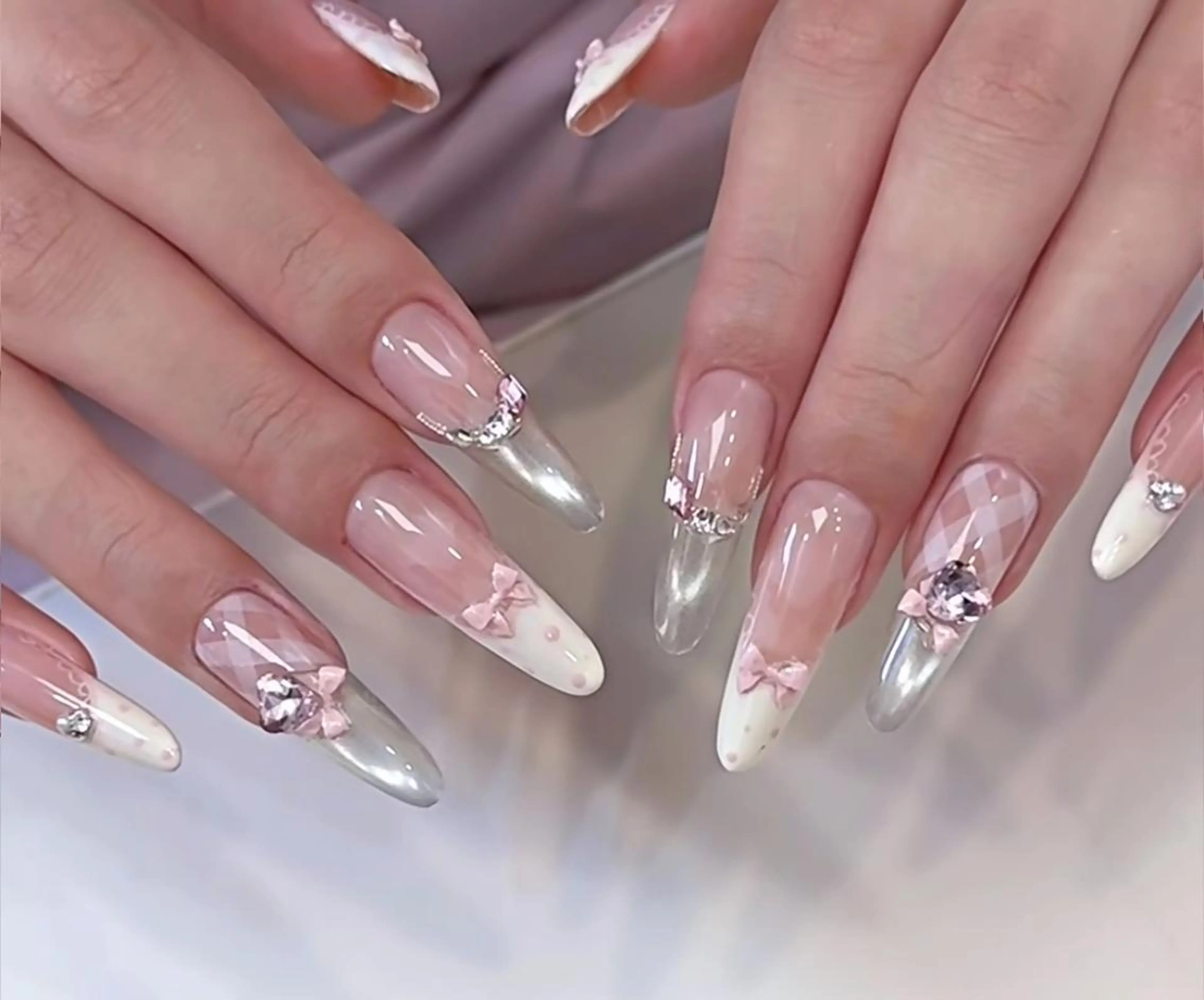 ネイル ハンドネイル Pure&Rich Nailのネイルデザイン