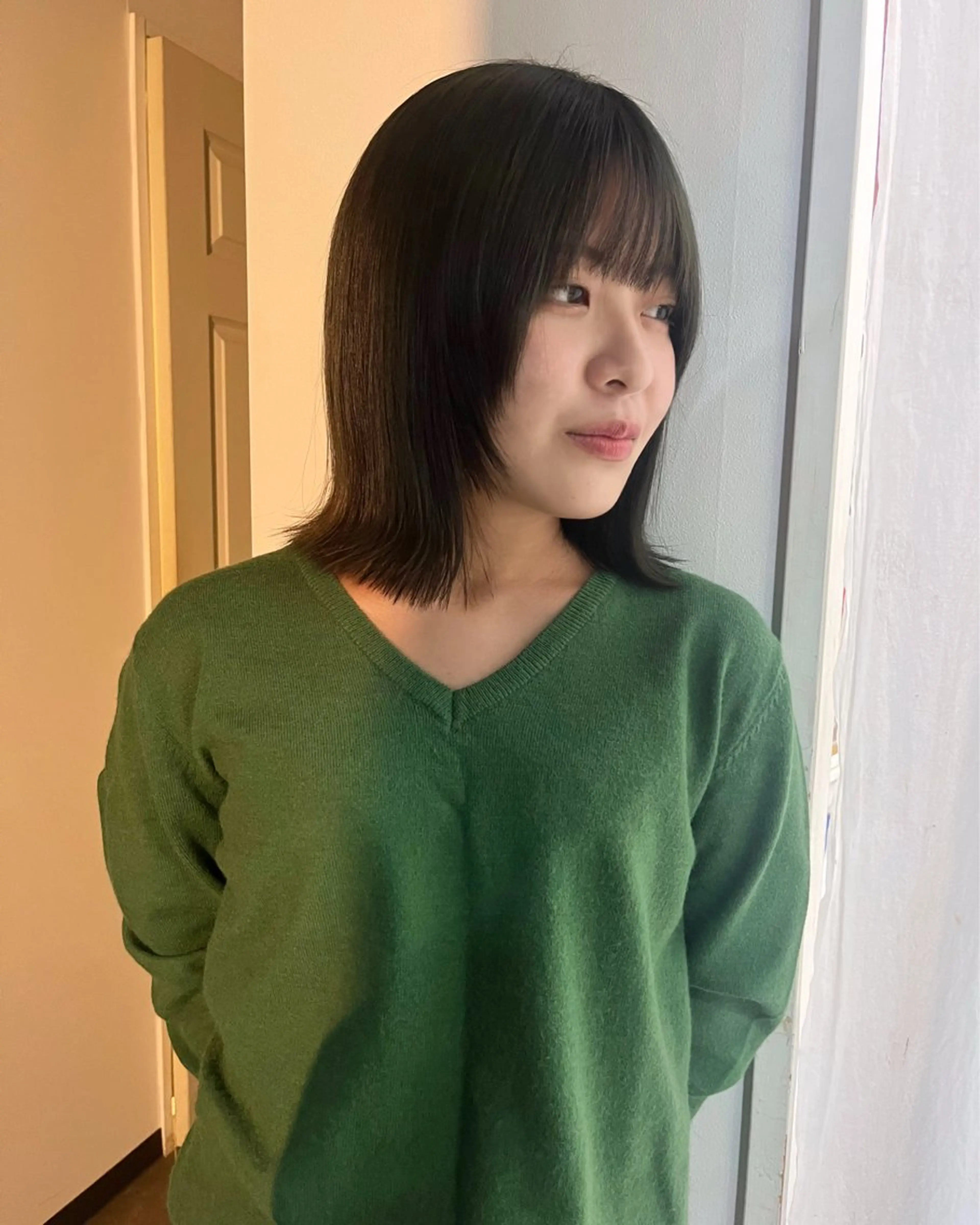 カラー 石江 奈琉のヘアスタイル
