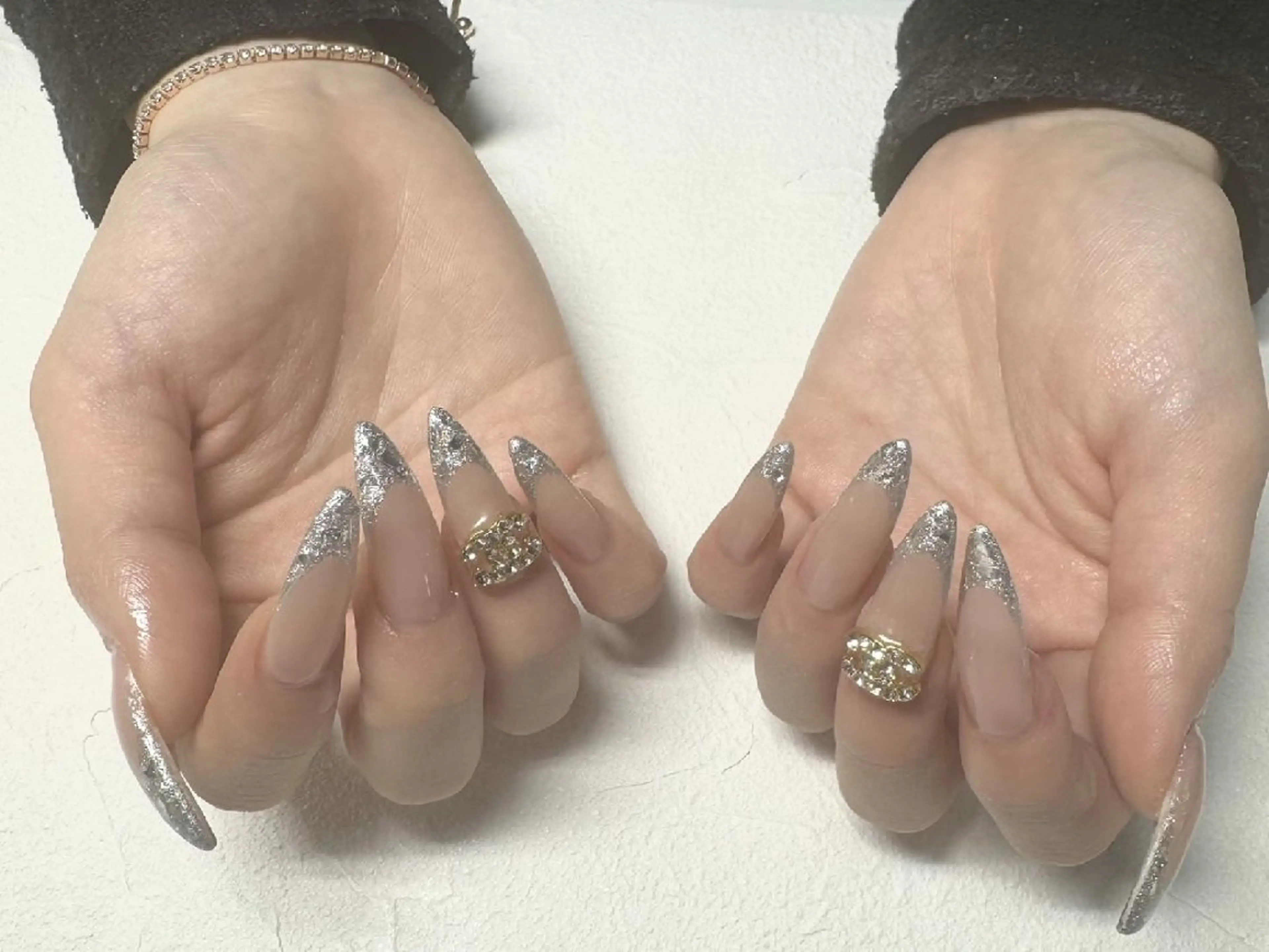 ネイル フレンチネイル ガラスフレンチ 夏ネイル JULIE NAILのネイルデザイン