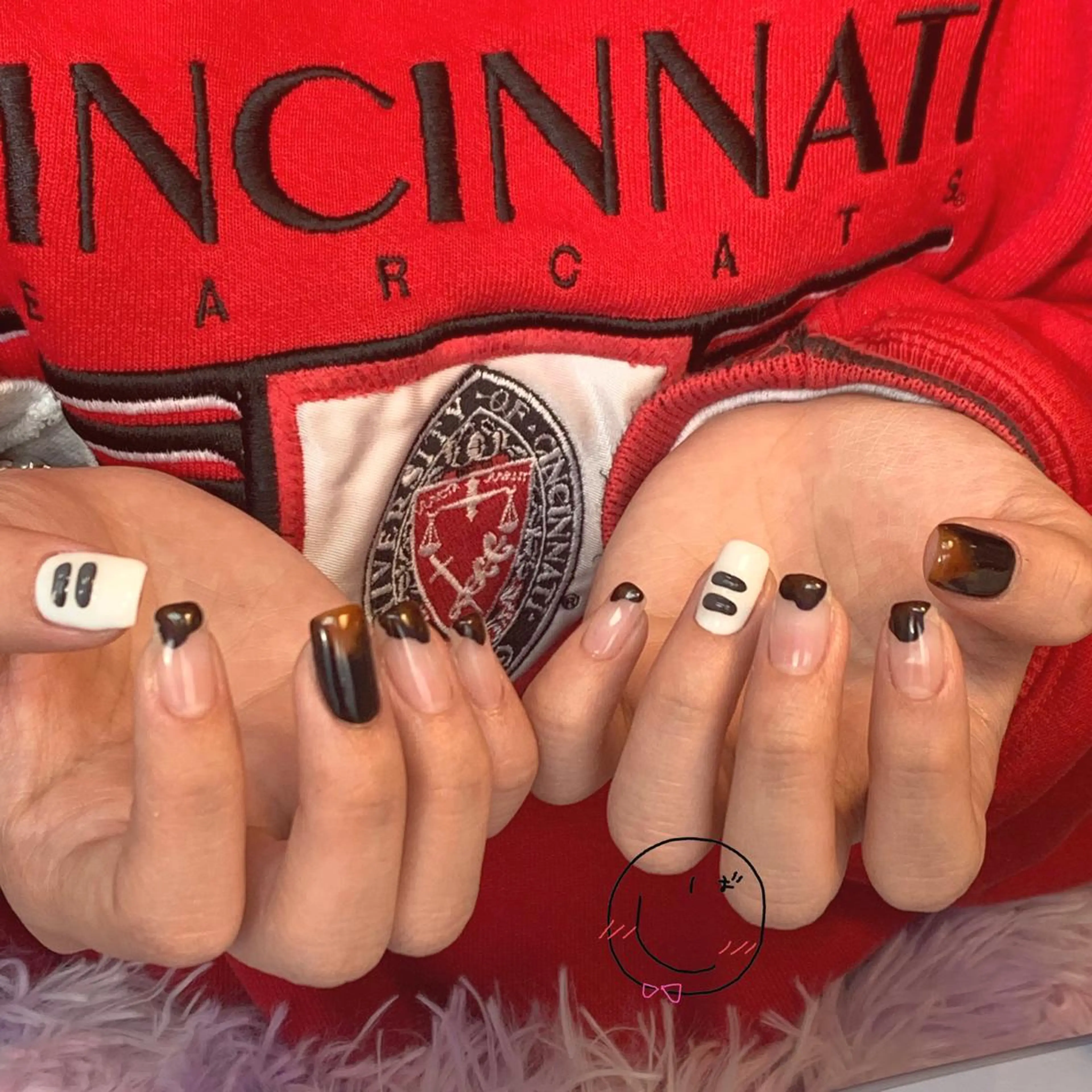 ネイル フットネイル ジェルネイル キラキラネイル ニュアンスネイル ぷっくりネイル chik shibaのネイルデザイン