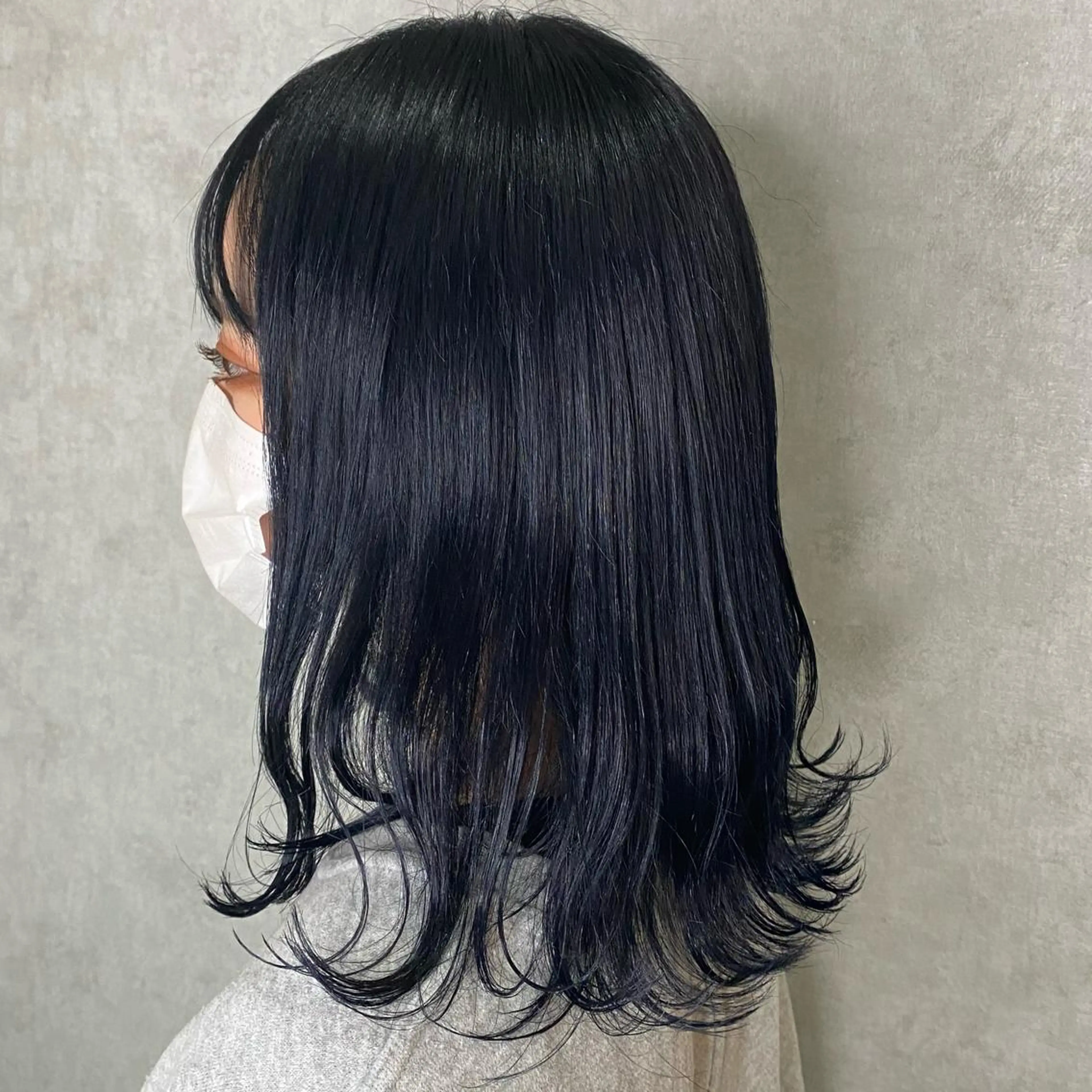 ミディアム カラー ブルーカラー カット ヘアカラー トリートメント 🌱ブリーチ・透明感 カラー/mapi🦭のヘアスタイル