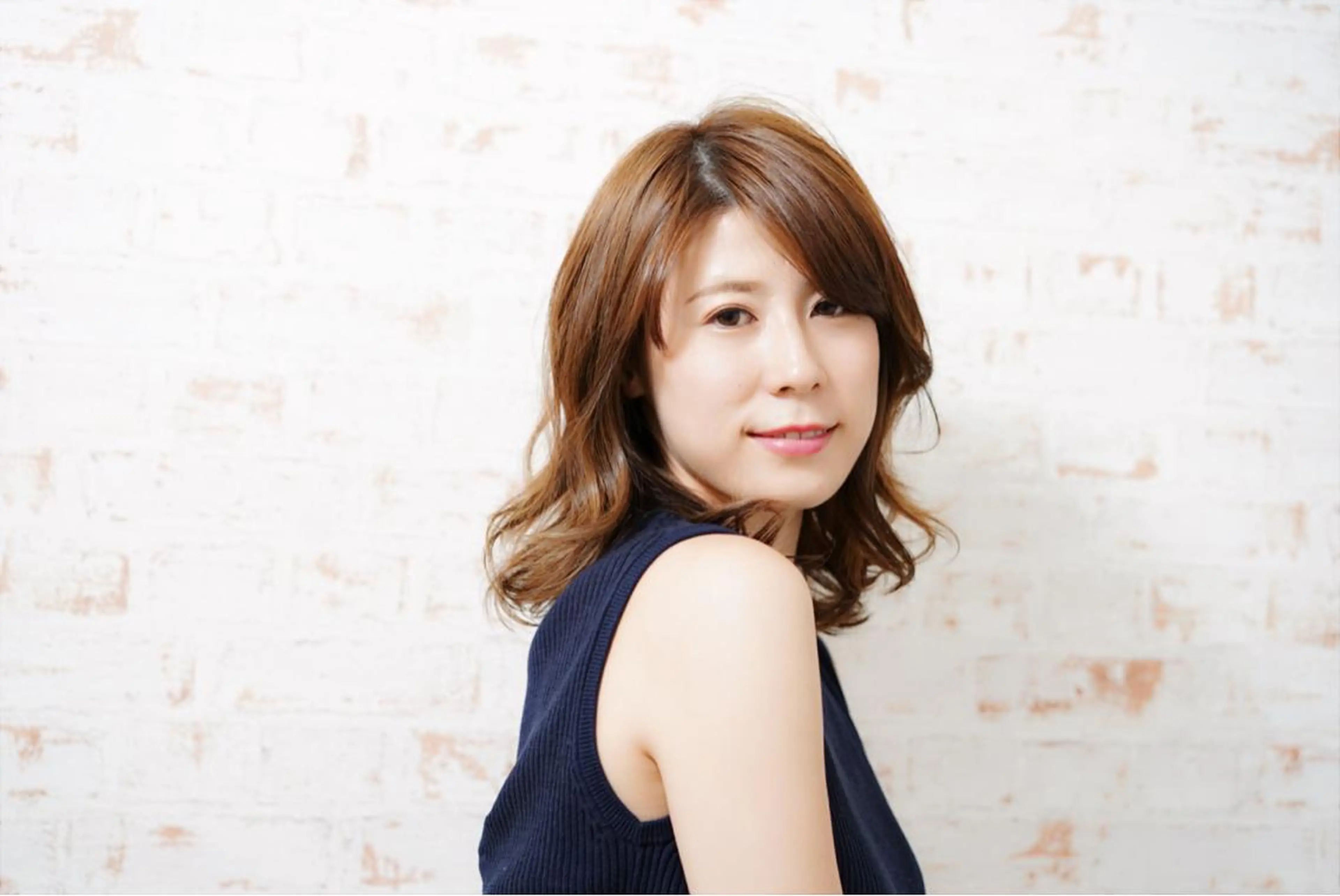 ミディアム カラー ボブ KAIzen. tomoのヘアスタイル