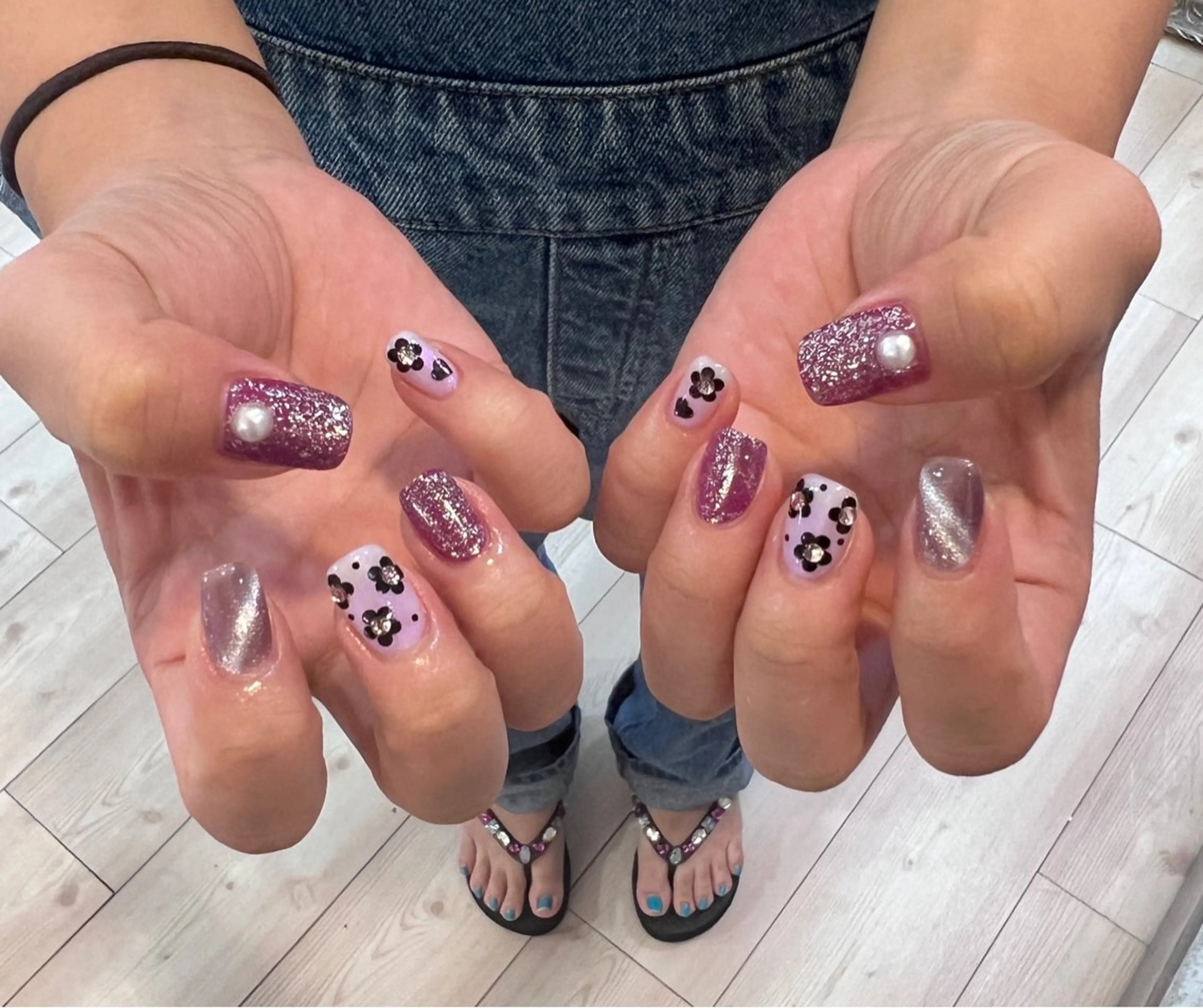 ネイル キラキラネイル マグネットネイル 持ち込み いちじゅう あおいのネイルデザイン