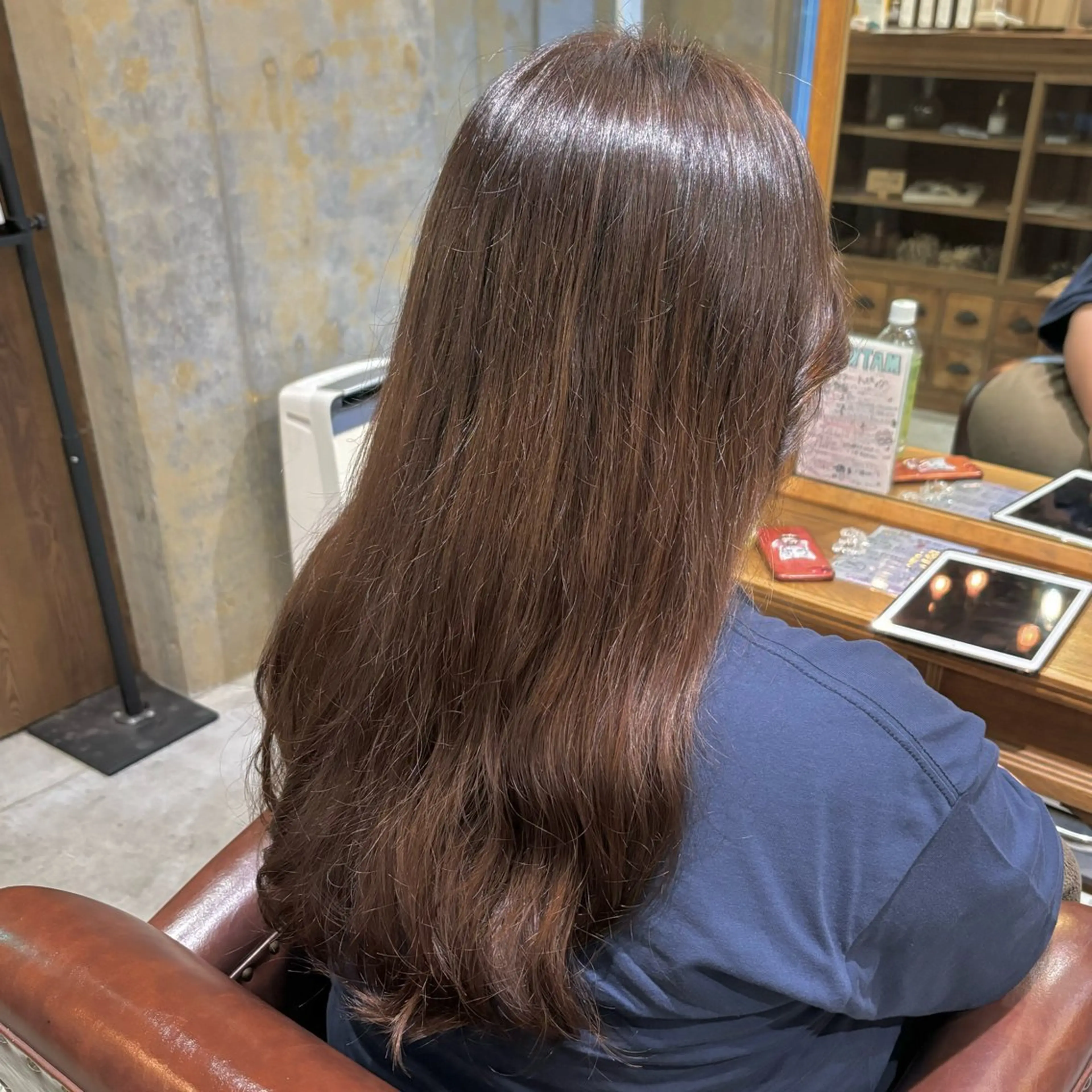 カラー 赤坂 柚和のヘアスタイル