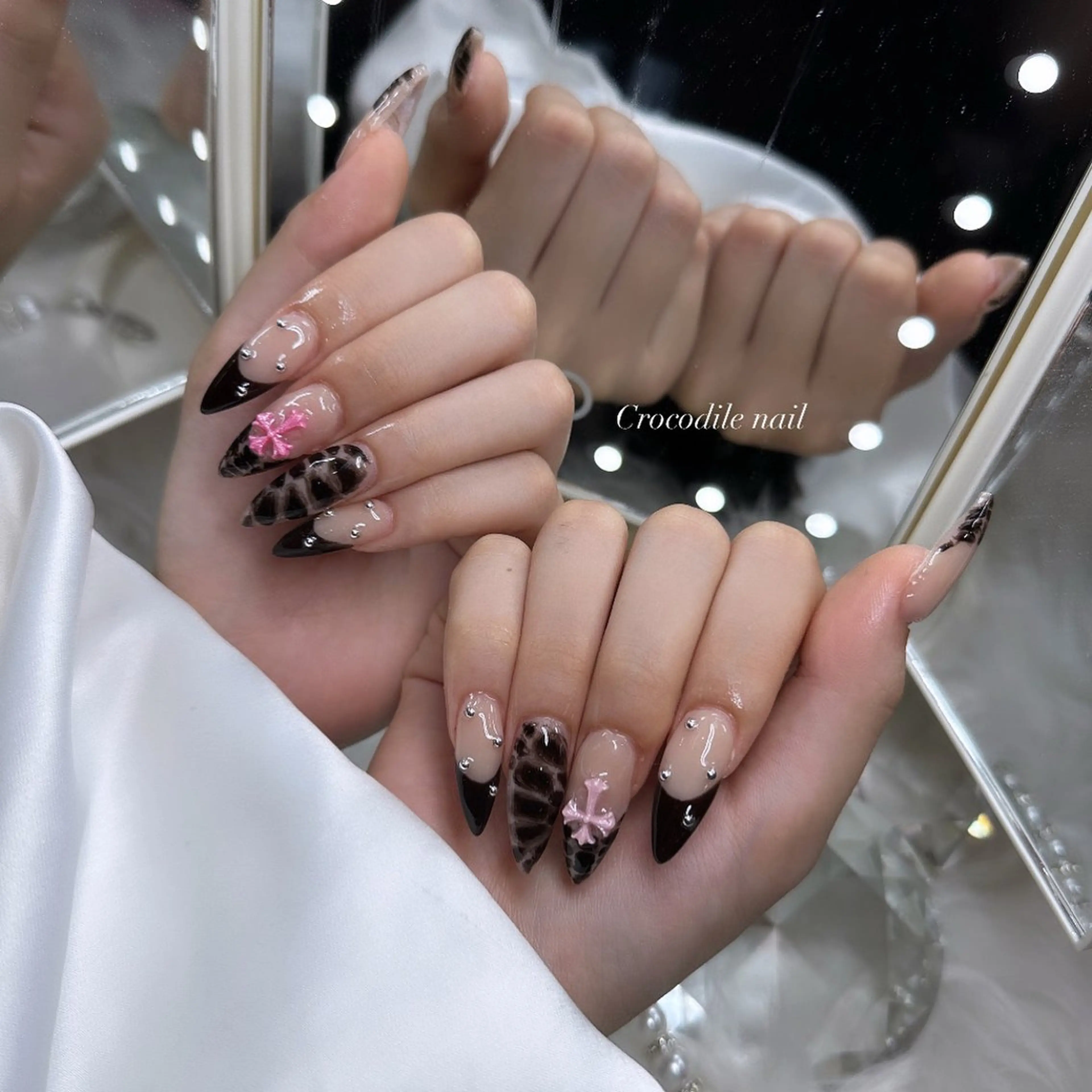 ネイル 加納 莉音のネイルデザイン