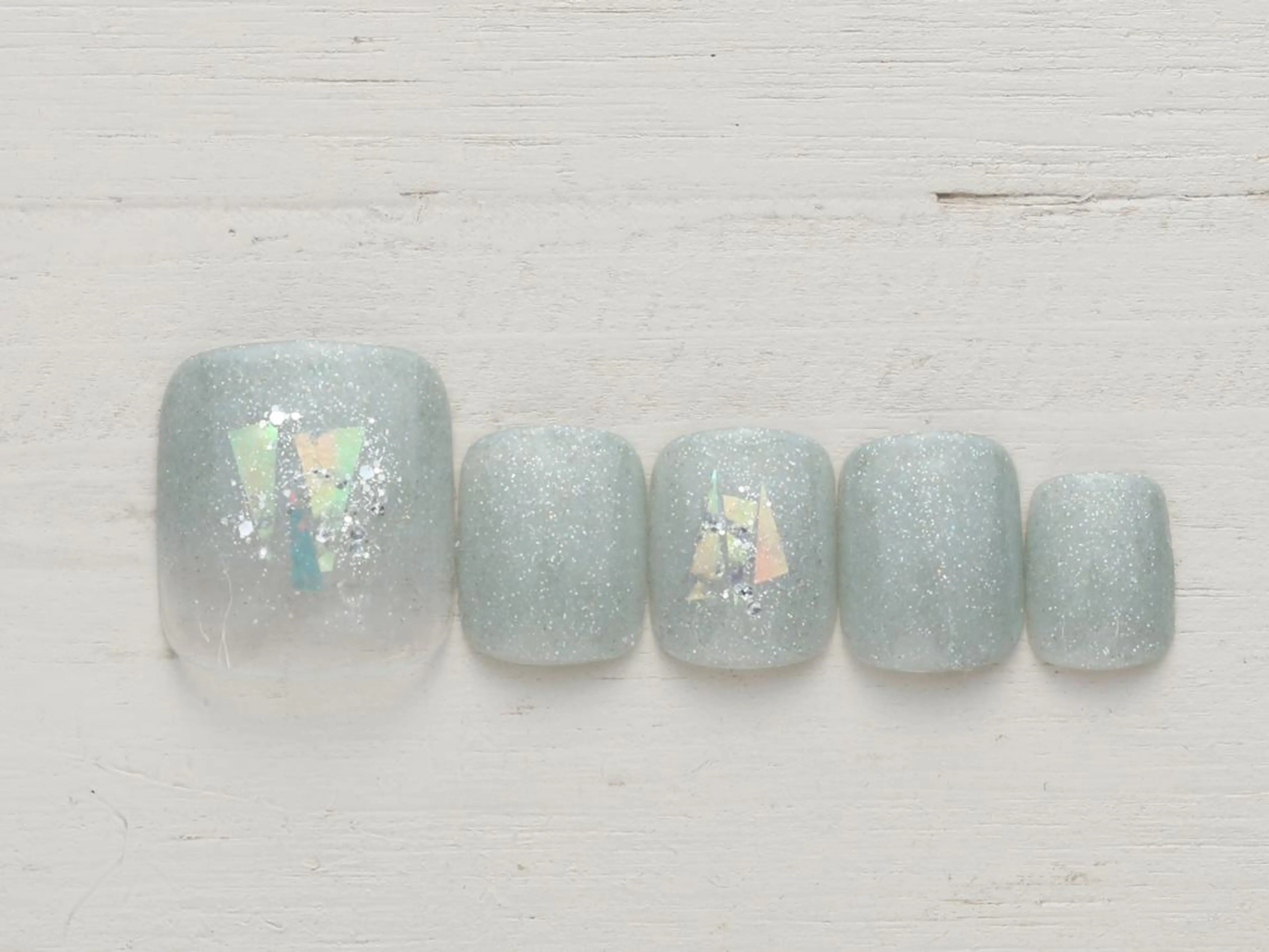 ネイル 寺内 瑞希のネイルデザイン