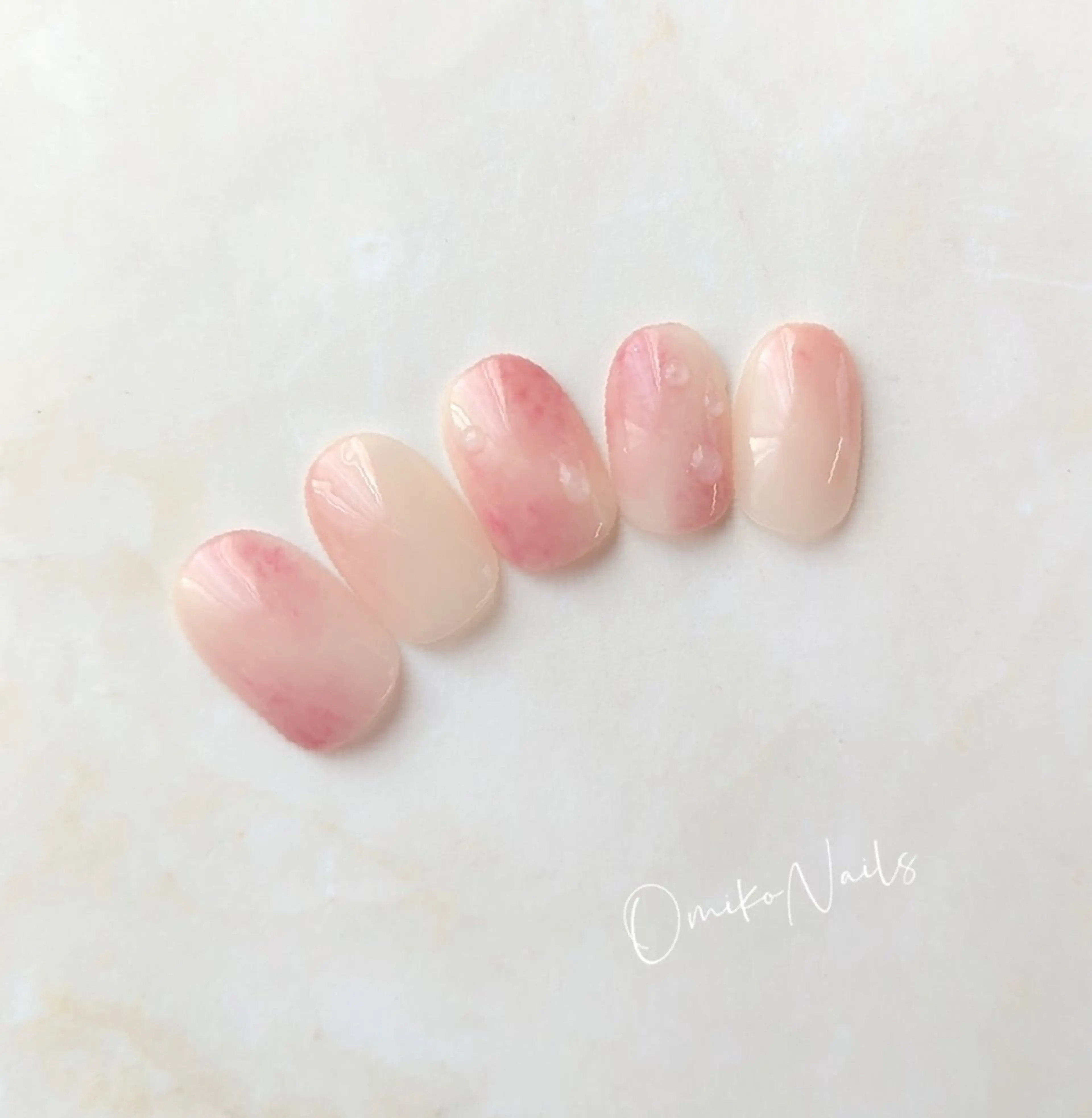 ネイル ハンドネイル 所沢の小さな ネイル屋さんのネイルデザイン