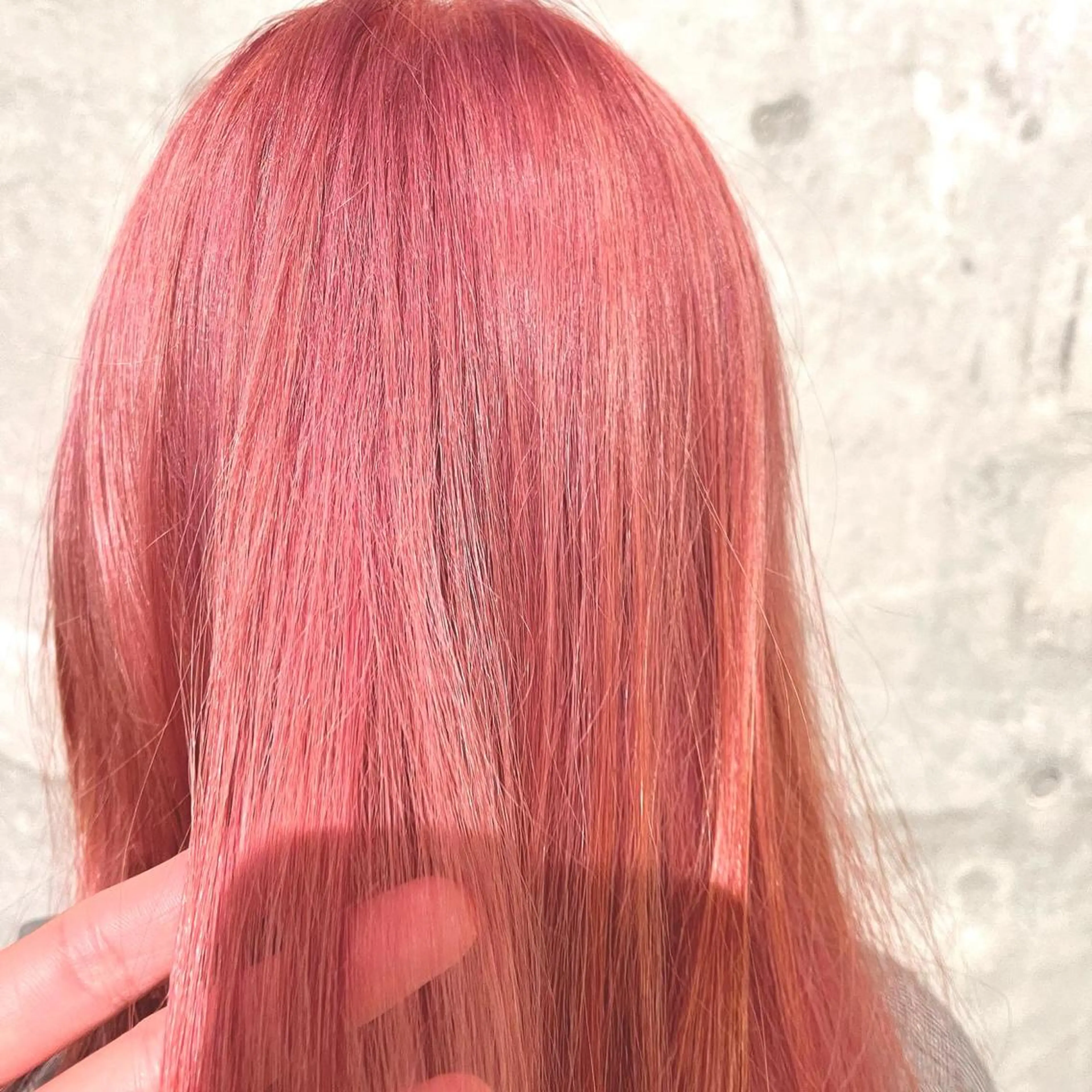 セミロング カラー ブリーチ mee.urawa所属・似合わせショート×透 明感/やじまたかしのヘアスタイル