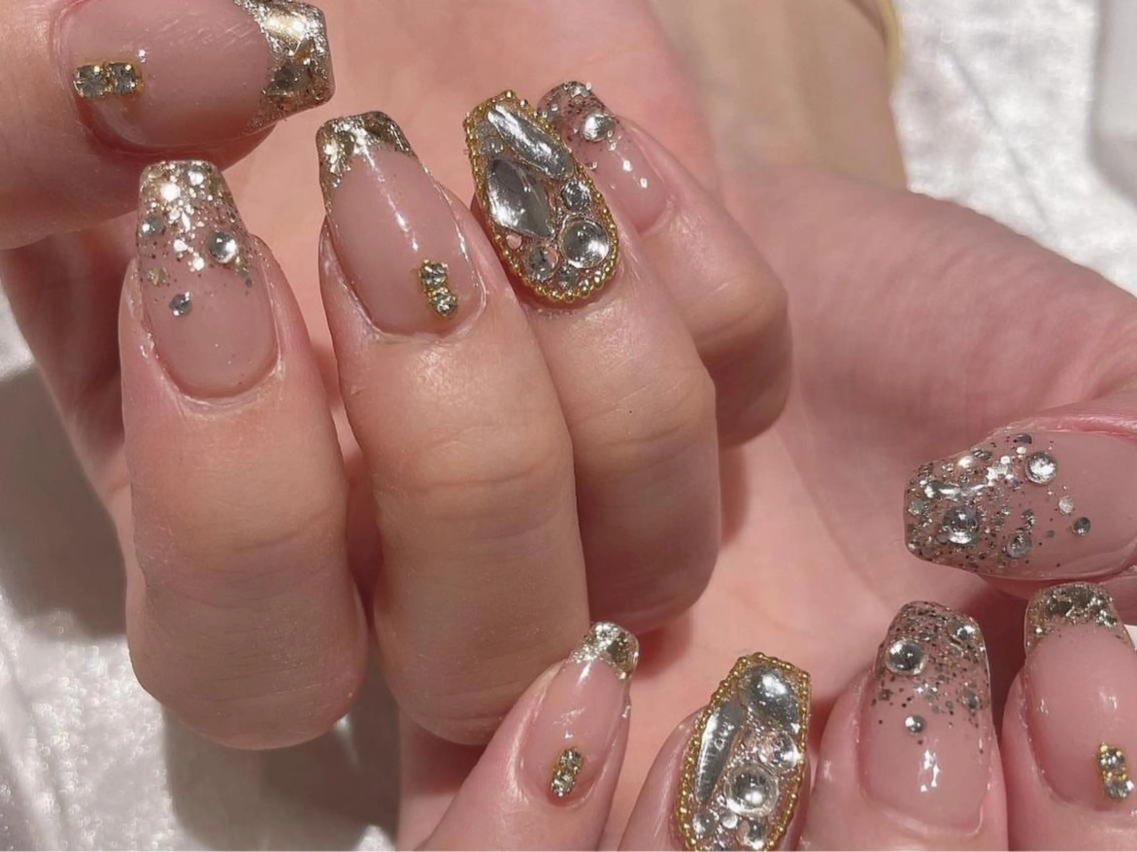 ネイル ハンドネイル VIVIAN リサのネイルデザイン